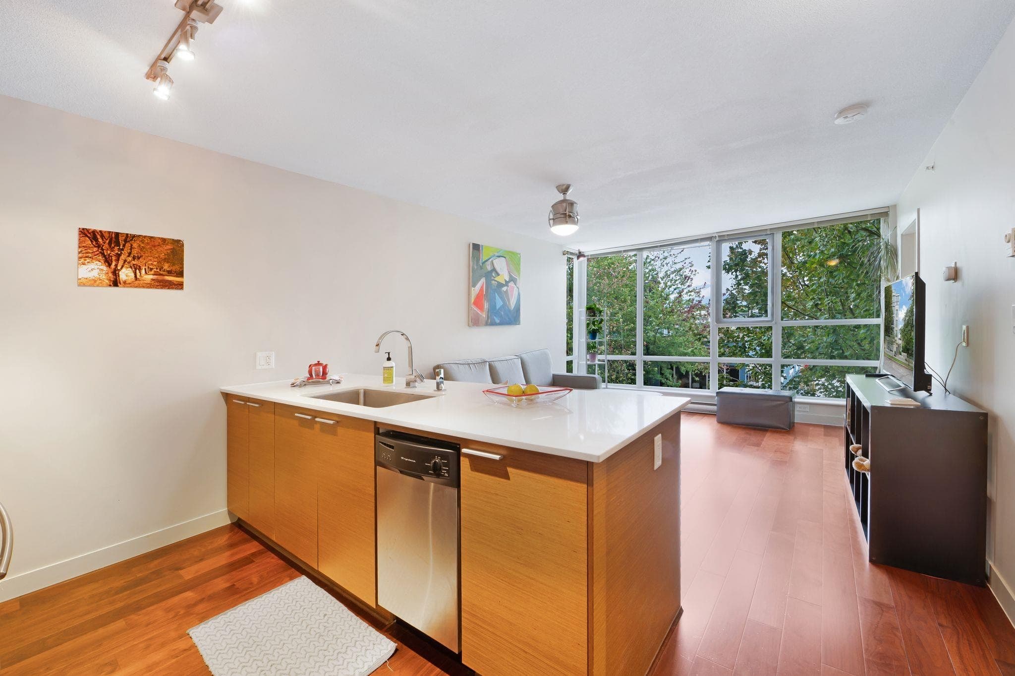 302 - 1808 W 3rd Avenue, Vancouver, V6J 0C4 — photo 4