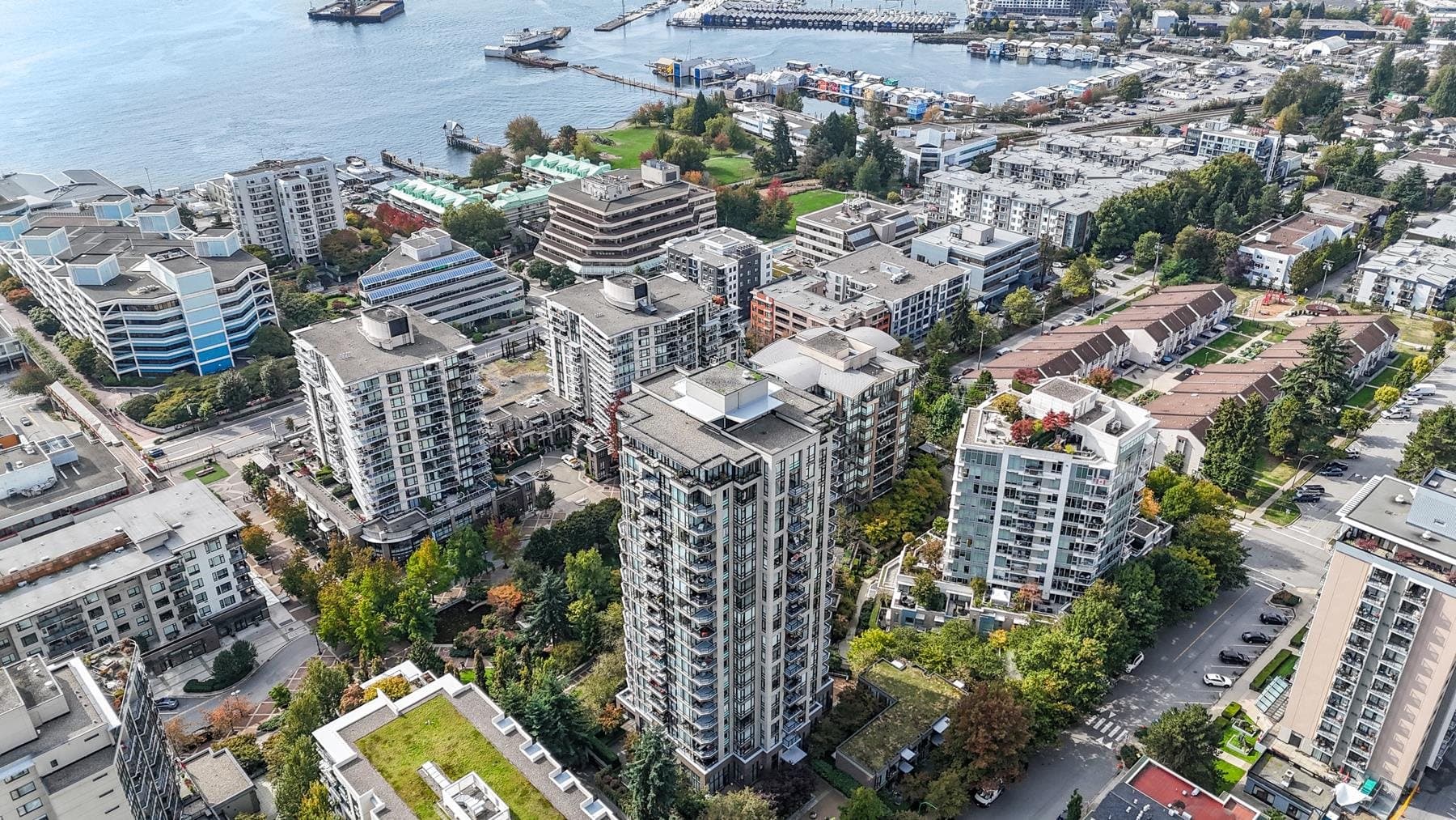 1301 - 151 W 2nd Street, North Vancouver, V7M 3P1 — photo 1