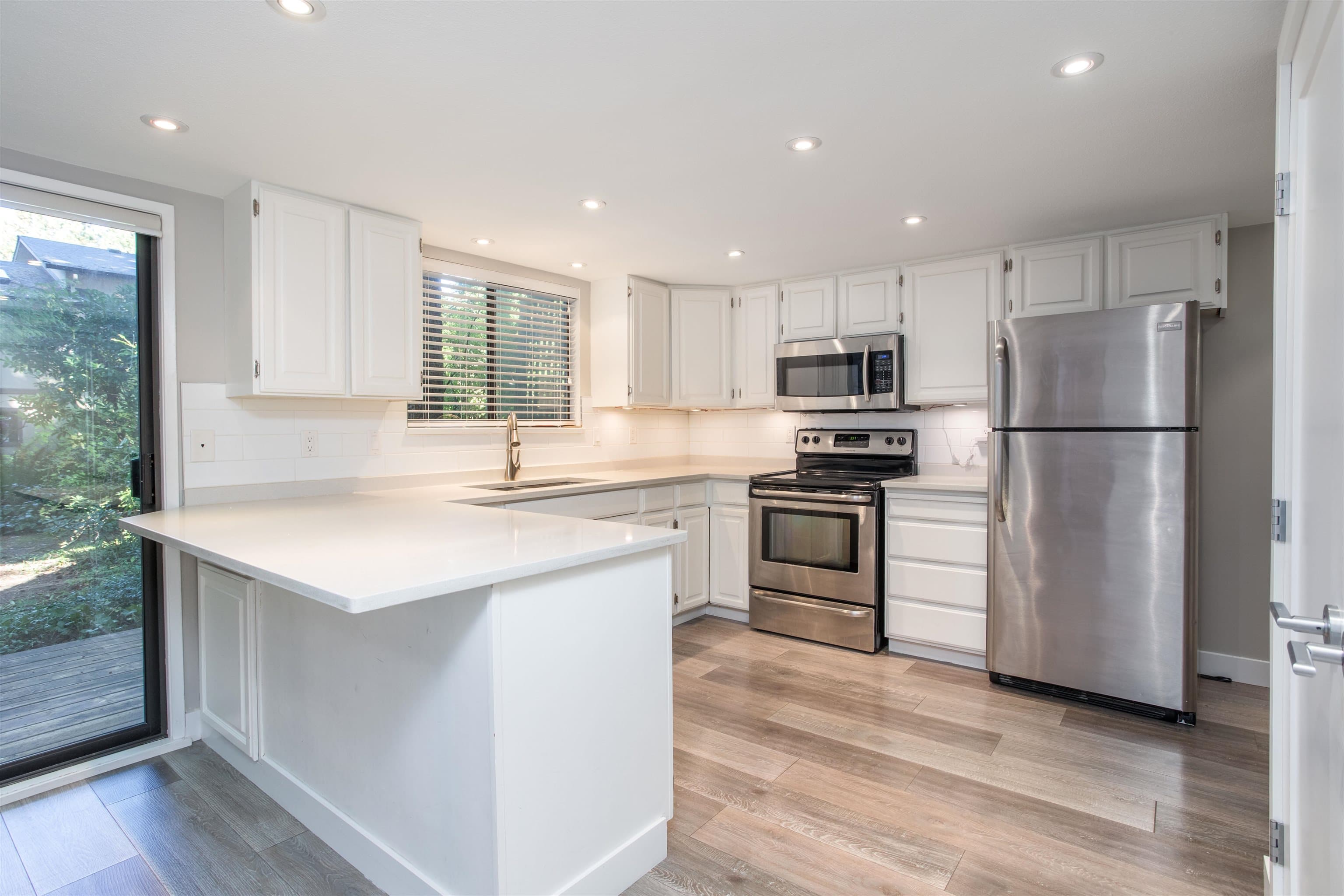 103 - 12743 16 Avenue, Surrey, V4A 1N2 — photo 5