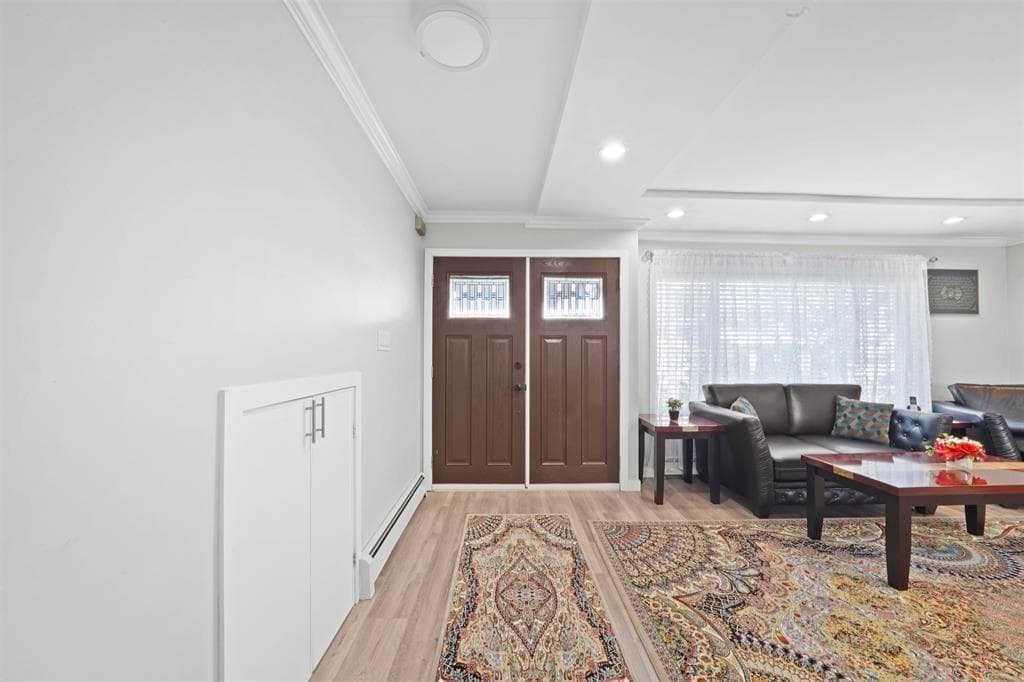 7768 18th Avenue, Burnaby, V3N 1J2 — photo 2