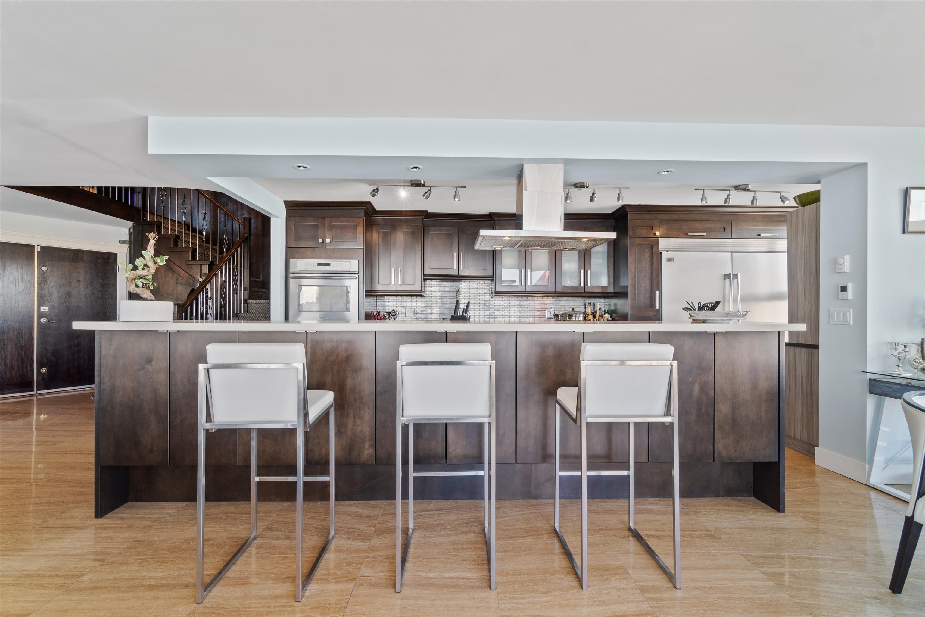 1901 - 1250 Quayside Drive, New Westminster, V3M 6E2 — photo 2