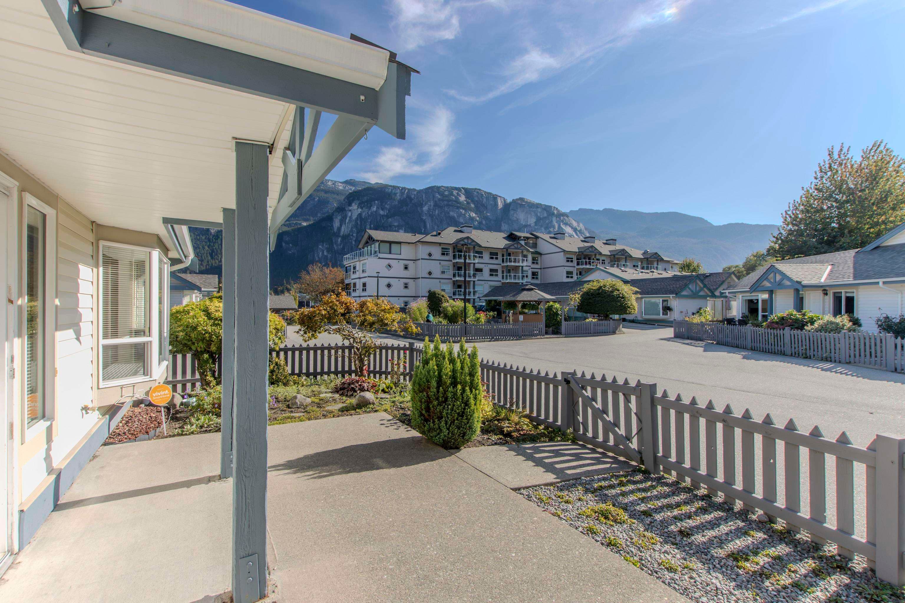 13 - 1201 Pemberton Avenue, Squamish, V8B 0J7 — photo 3