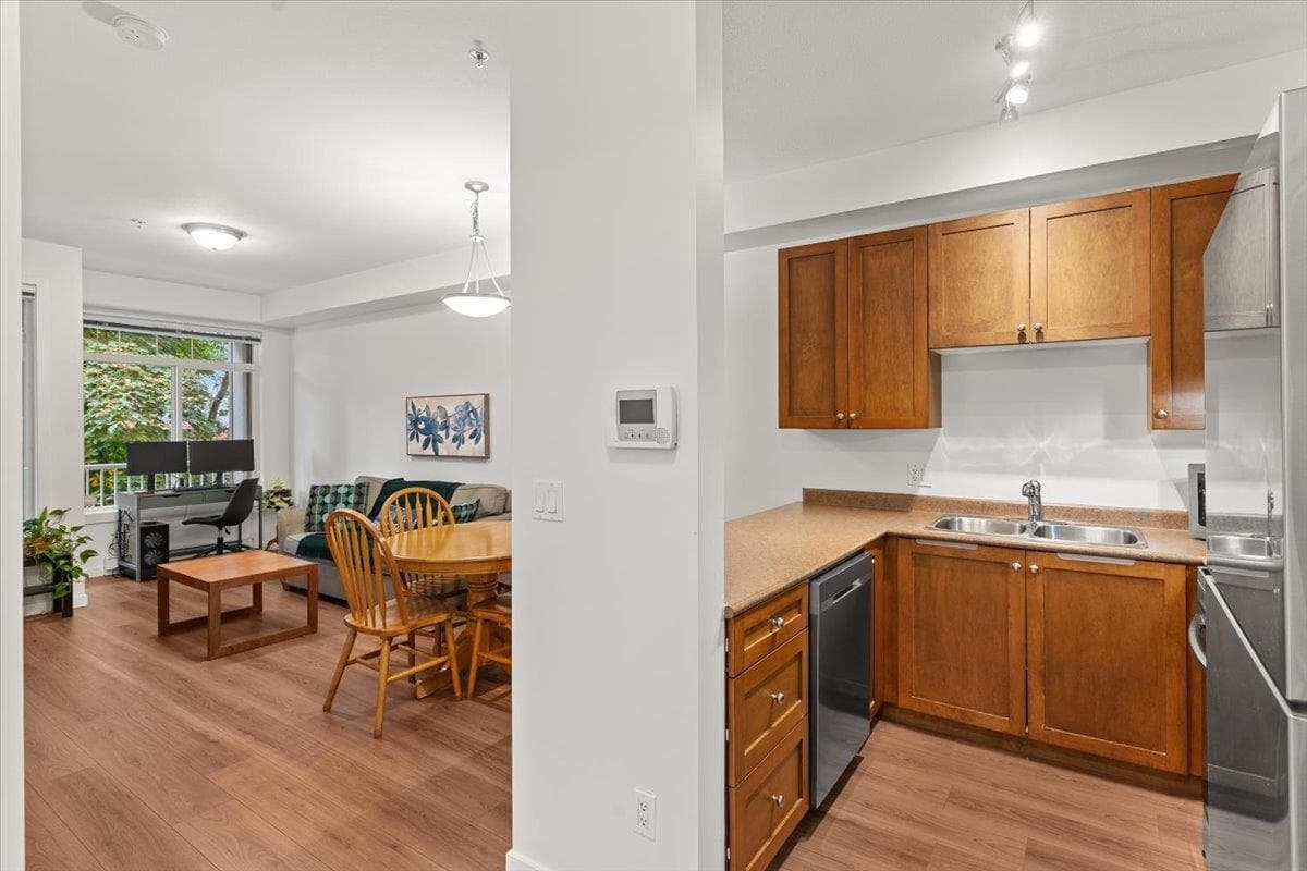 214 - 13277 108th Avenue, Surrey, V3T 0A9 — photo 1