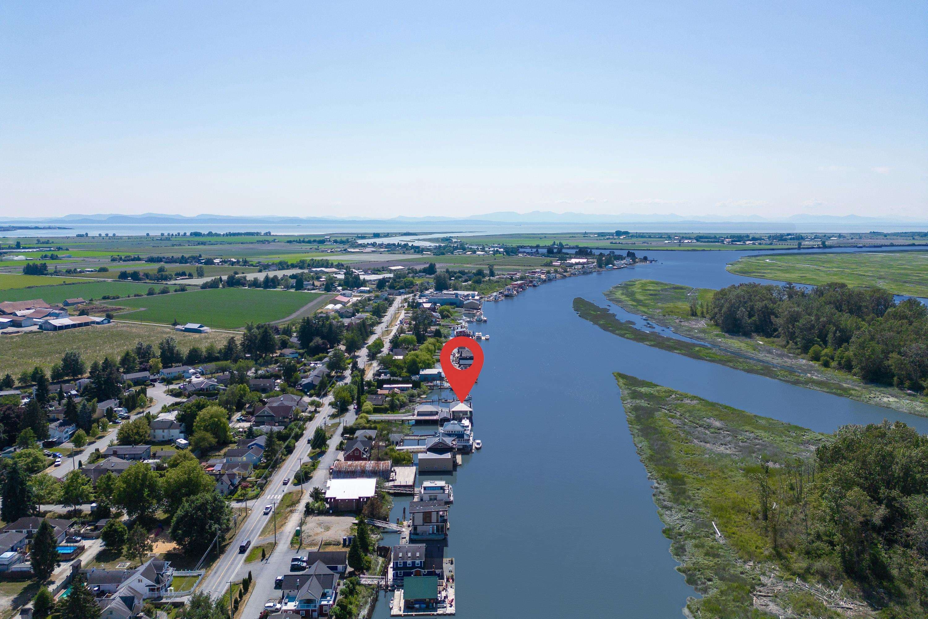 4379 W River Road, Delta, V4K 1R9 — photo 2