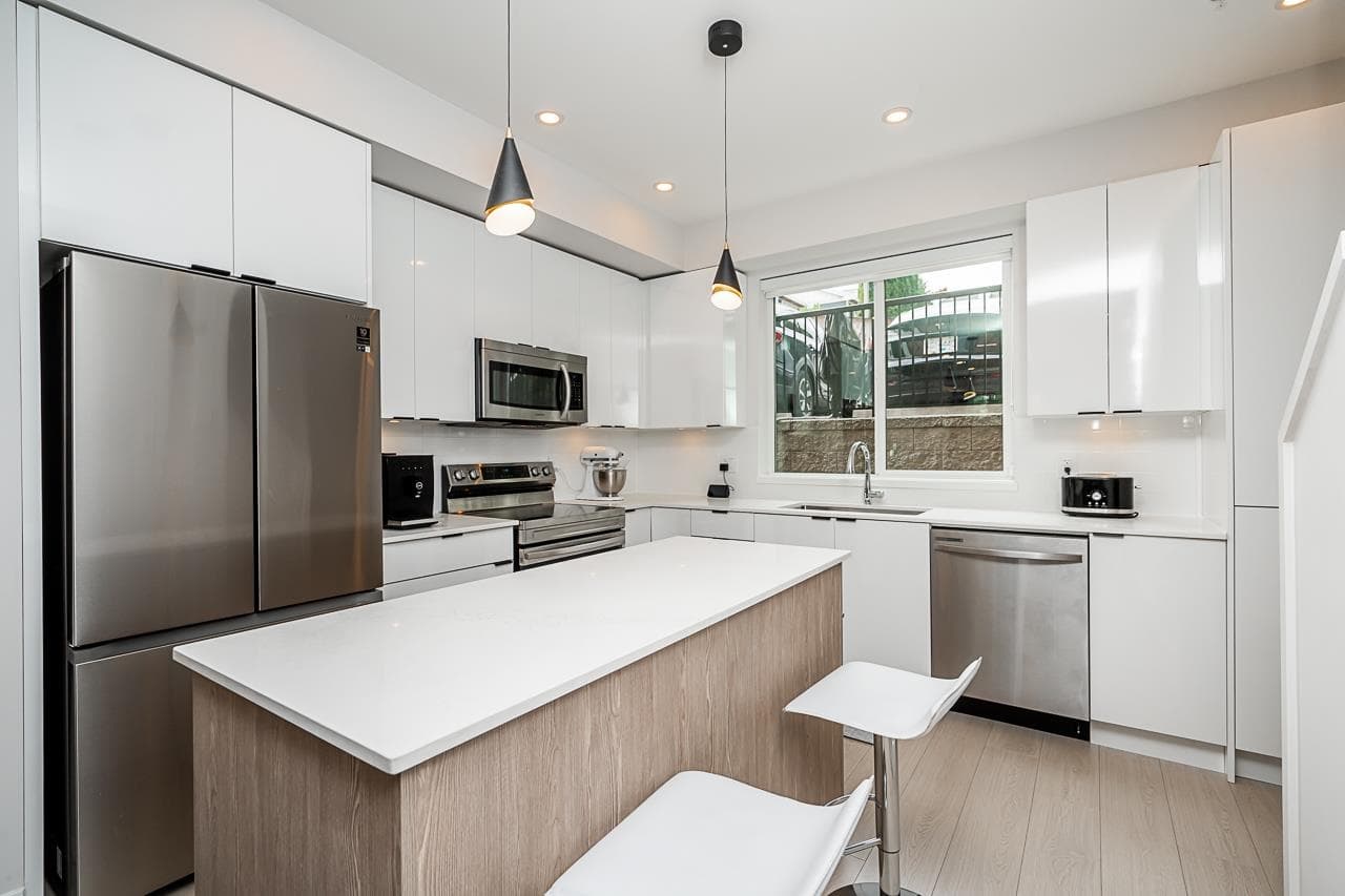 21 - 1211 Eighth Avenue, New Westminster, V3M 2R8 — photo 5