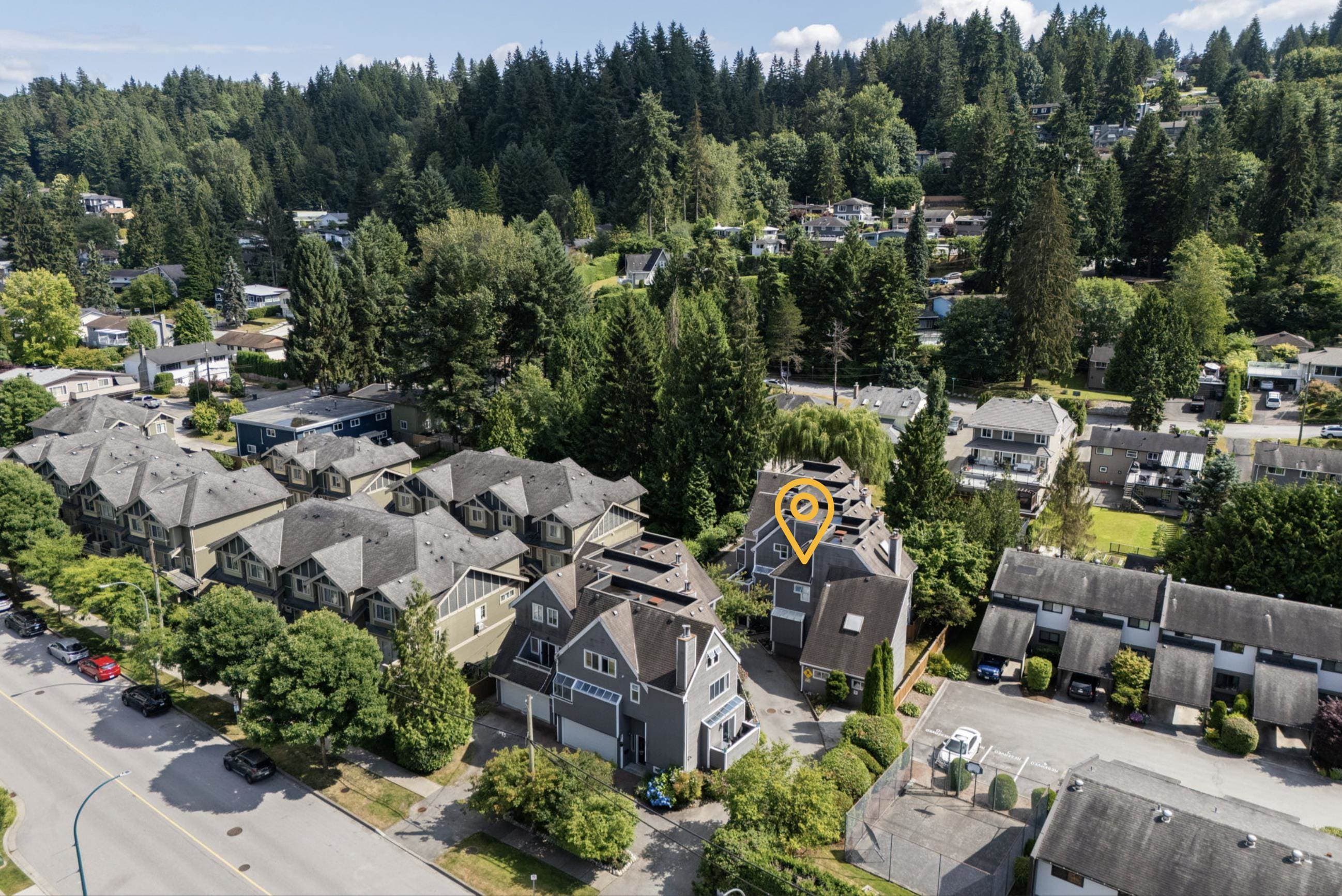 2 - 3347 Dewdney Trunk Road, Port Moody