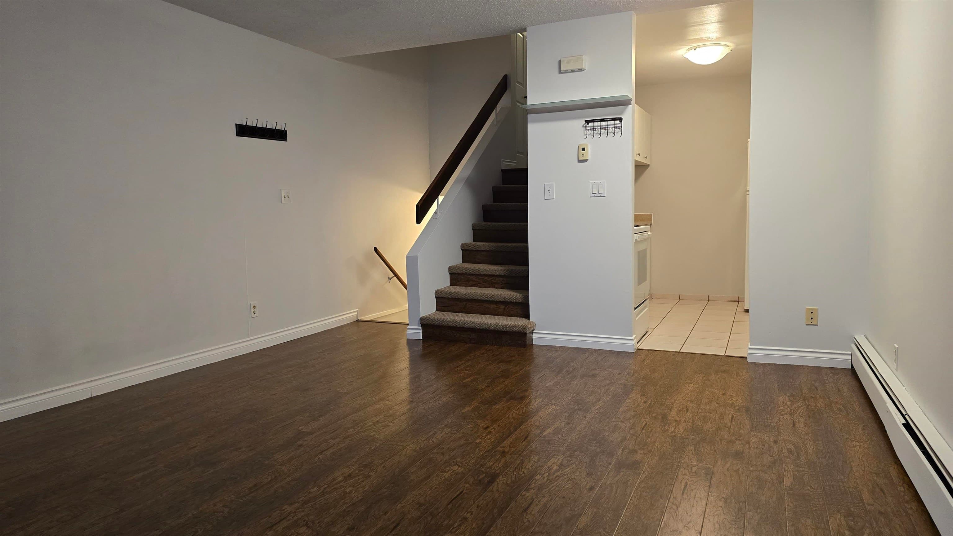 73 - 17712 60 Avenue, Surrey, V3S 1V2 — photo 3