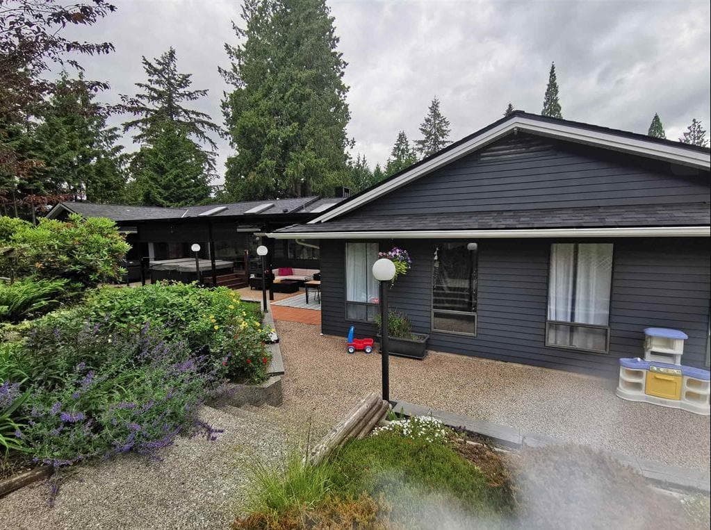 20556 Grade Crescent, Langley, V3A 4J9 — photo 4