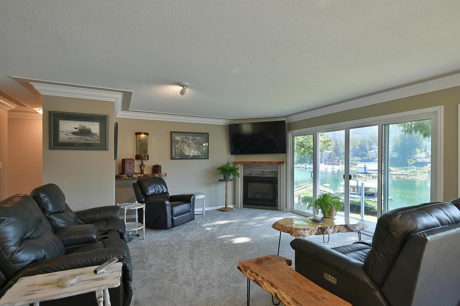 12828 Gilden Road, Madeira Park, V0N 2H1 — photo 5