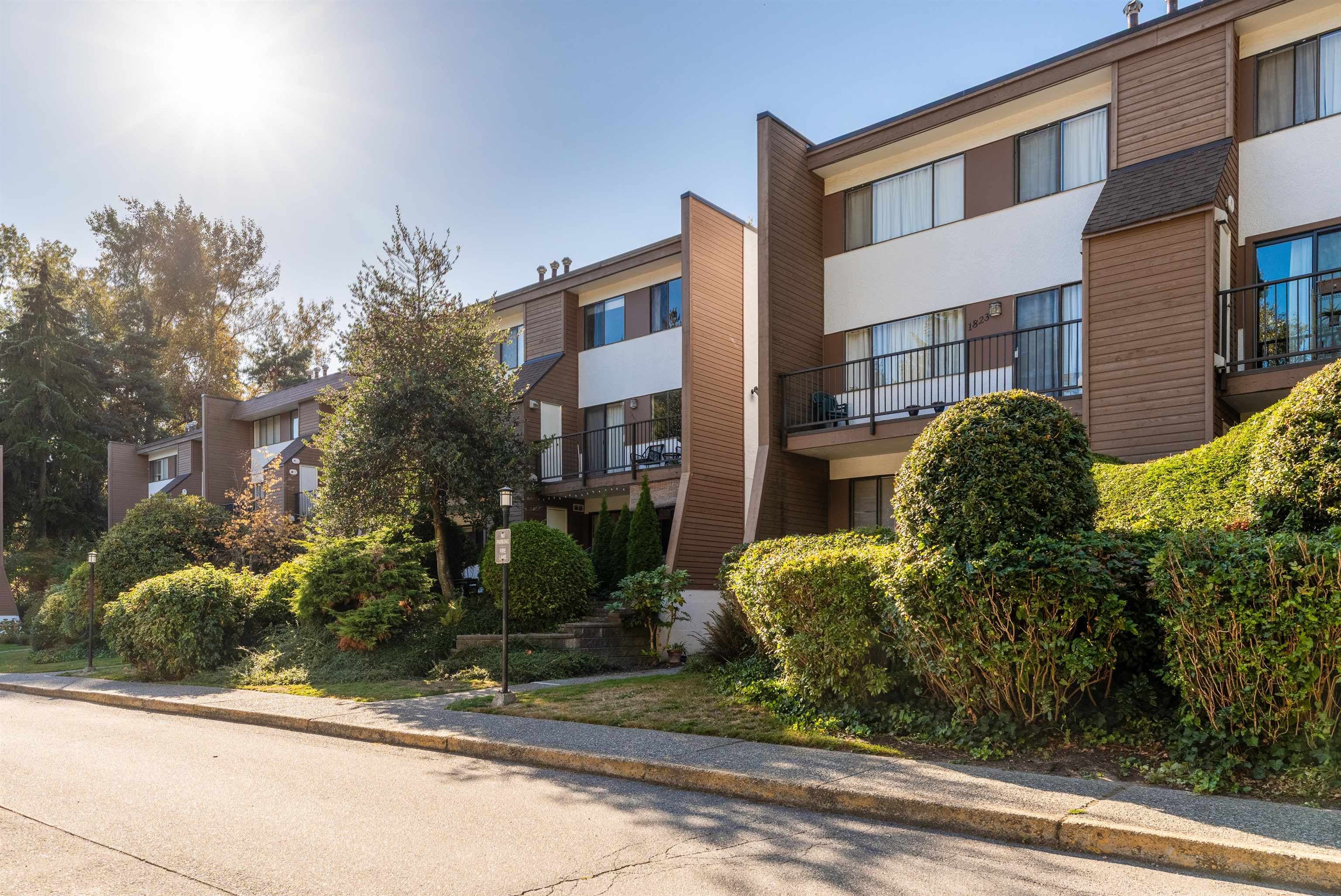 1825 Goleta Drive, Burnaby, V5A 1P6 — photo 3