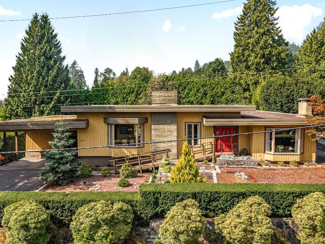 865 Margaree Place, West Vancouver