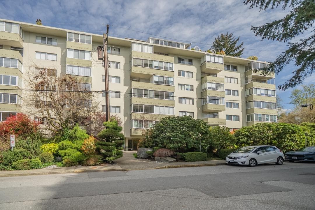 606 - 1425 Esquimalt Avenue, West Vancouver, V7T 1L1 — photo 1