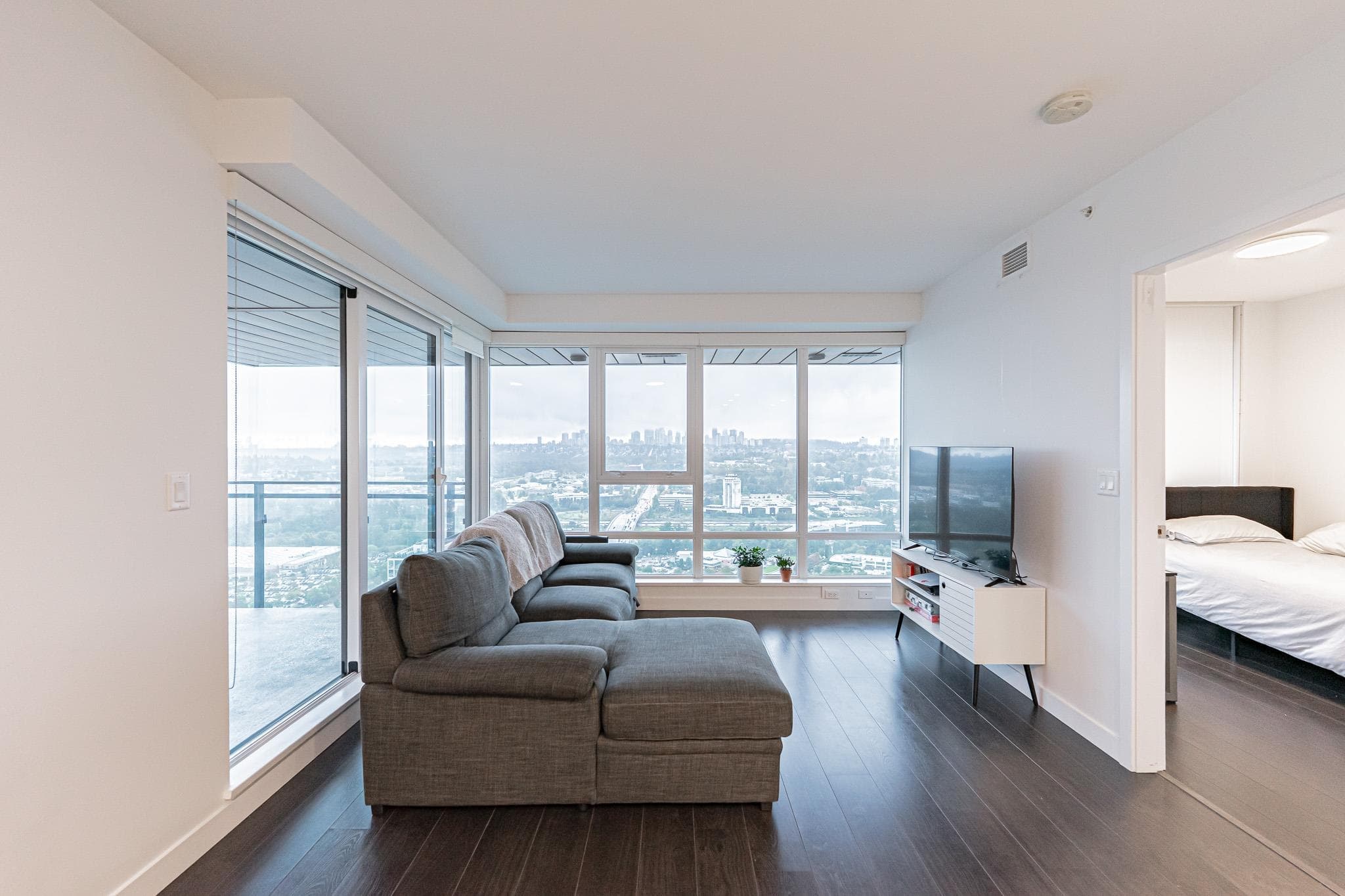3406 - 2085 Skyline Court, Burnaby, V5C 0M6 — photo 4