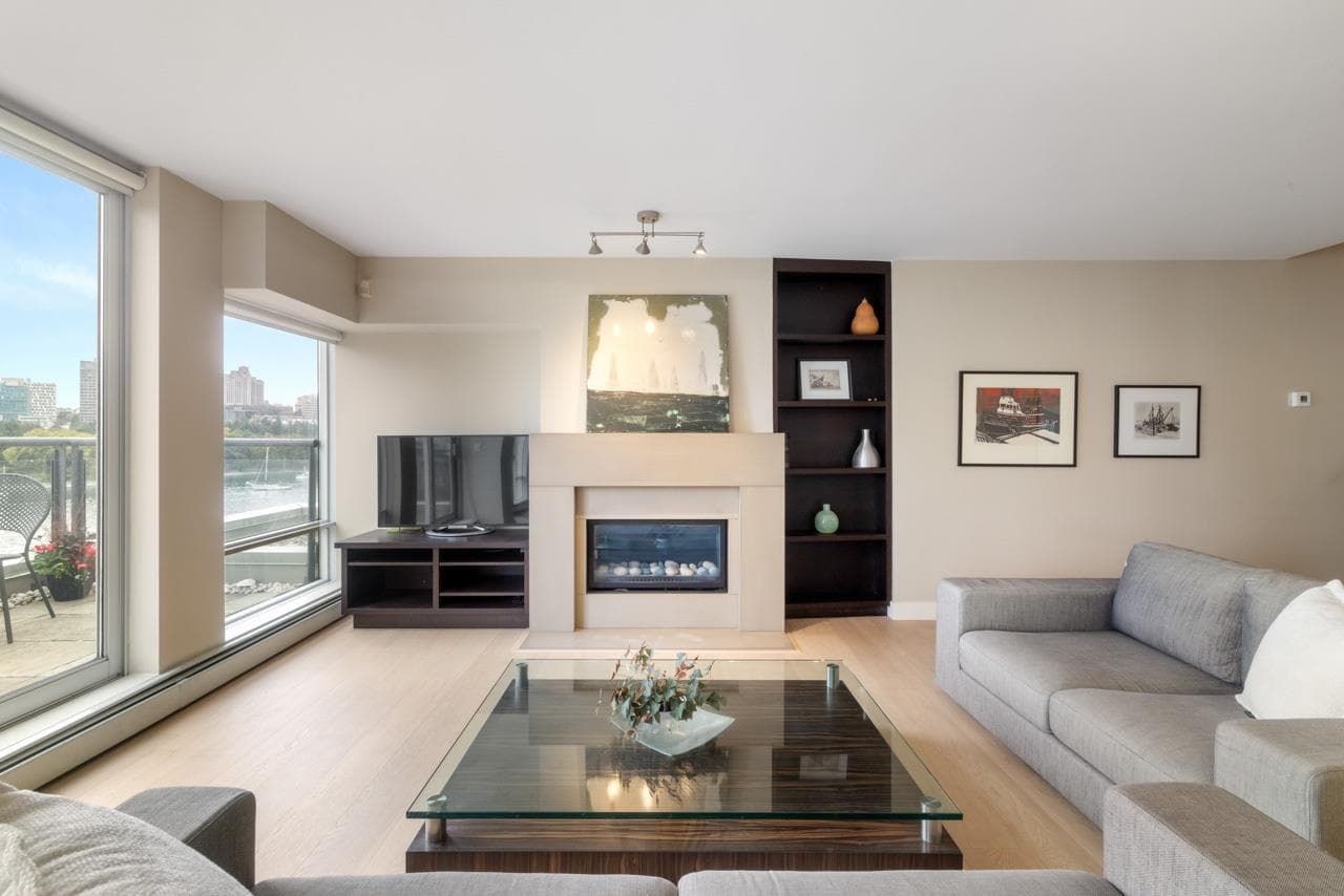 805 - 1383 Marinaside Crescent, Vancouver, V6Z 2W9 — photo 4