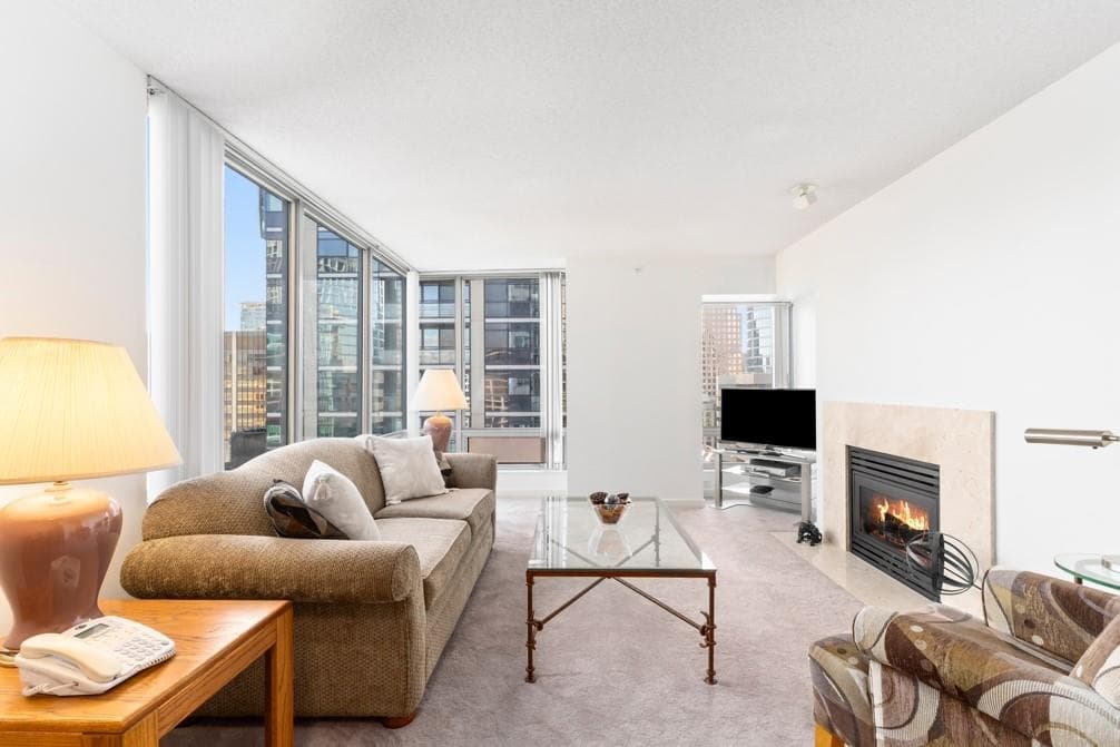 1704 - 837 W Hastings Street, Vancouver, V6C 1C6 — photo 3