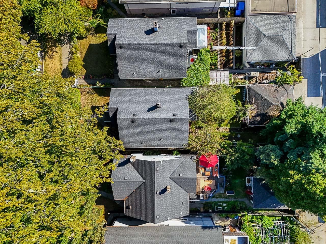 2668 William Street, Vancouver, V5K 2Y5 — photo 4