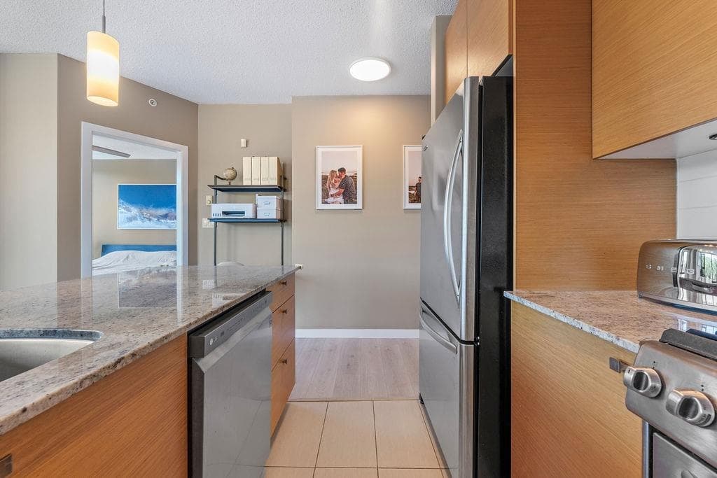 704 - 110 Brew Street, Port Moody, V3H 0E4 — photo 4