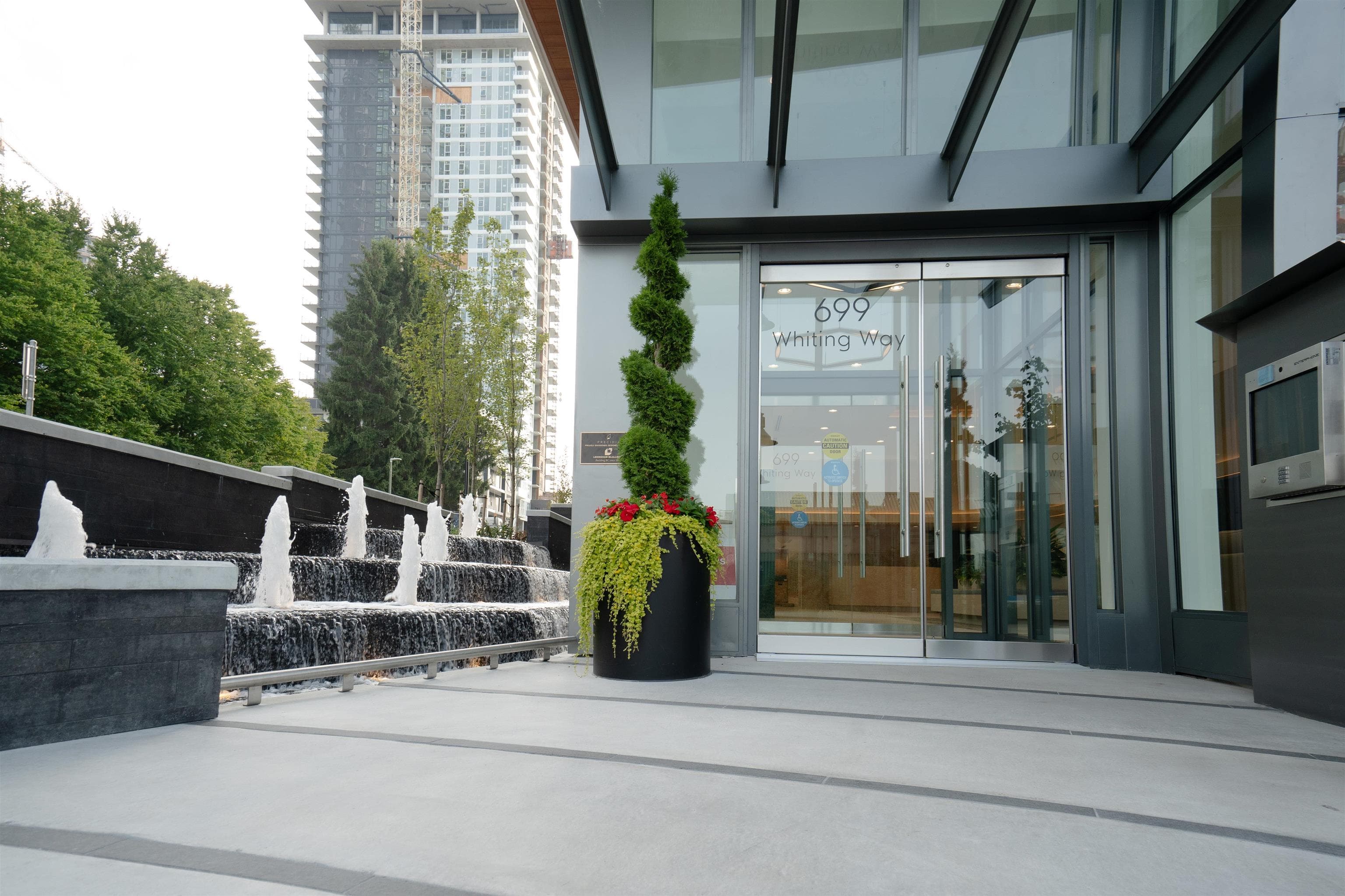 1104 - 699 Whiting Way, Coquitlam, V3J 0N7 — photo 2