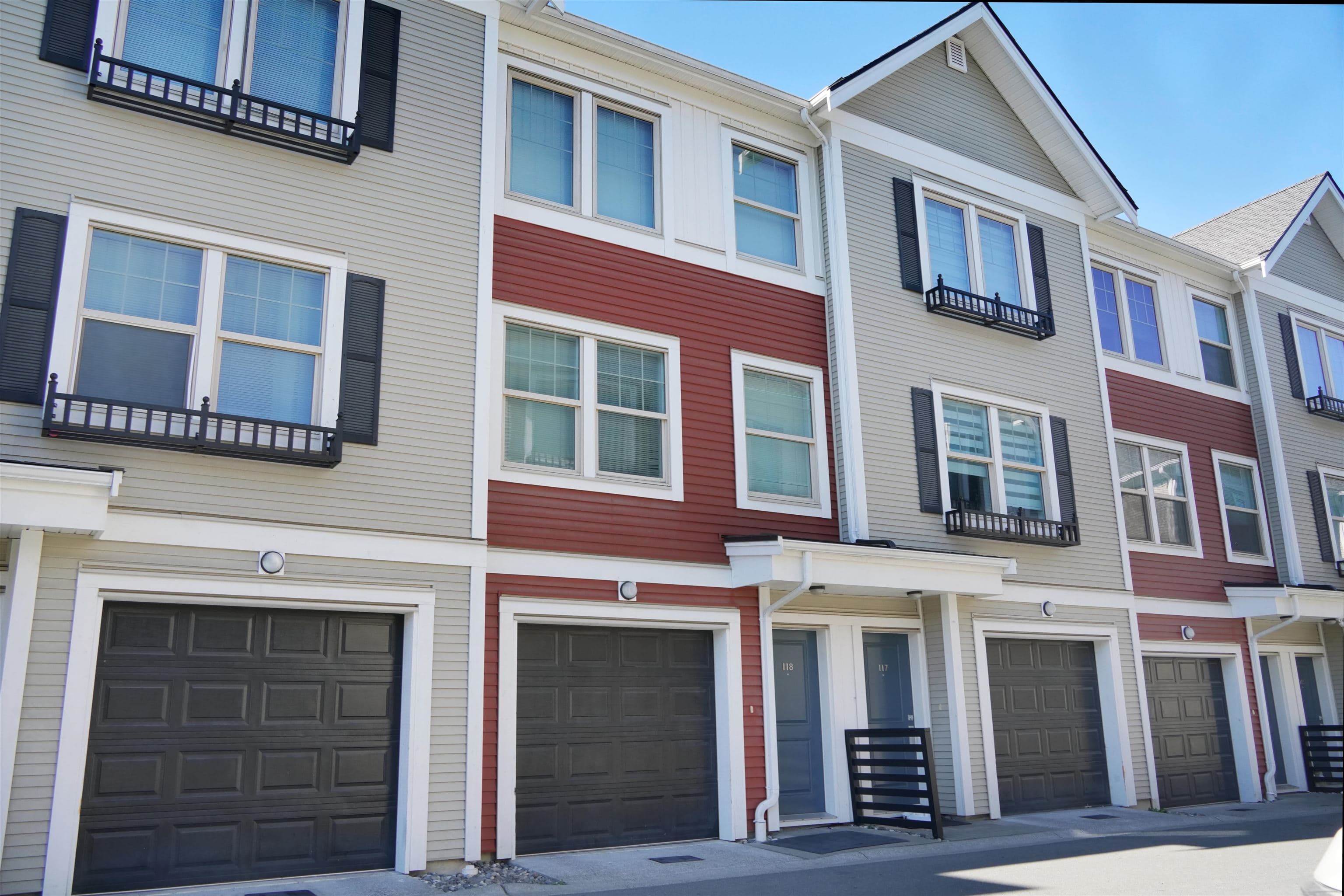 118 - 32633 Simon Avenue, Abbotsford, V2T 0G9 — photo 3