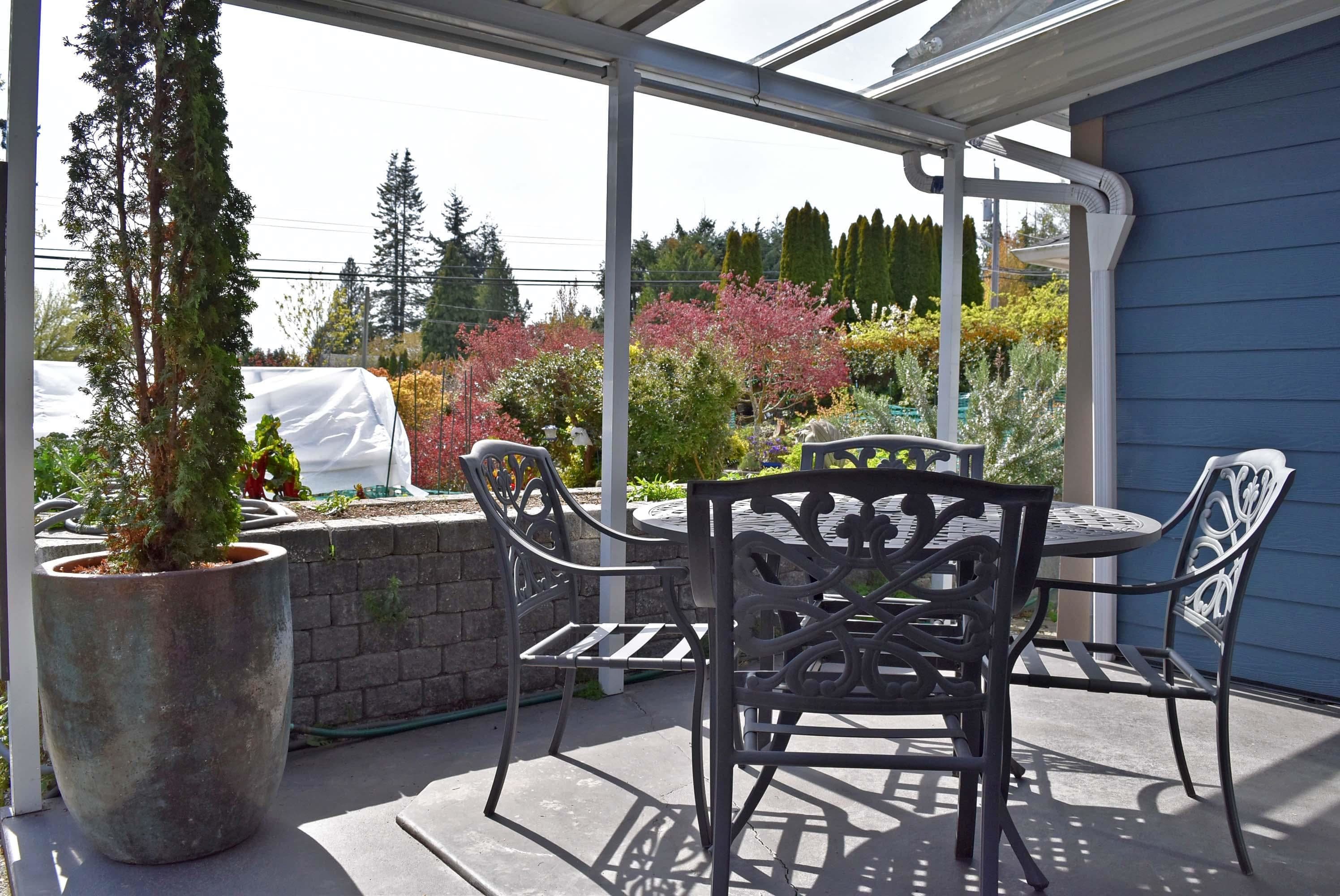 6166 Norwest Bay Road, Sechelt, V7Z 0M2 — photo 3