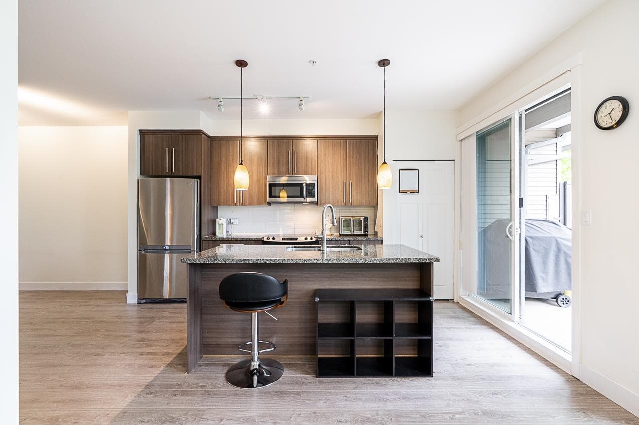 6 - 8250 209b Street, Langley, V2Y 0J7 — photo 4