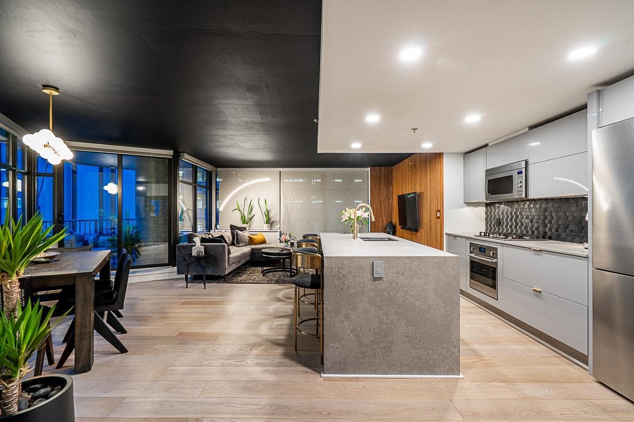 310 - 128 W Cordova Street, Vancouver, V6B 0E6 — photo 3