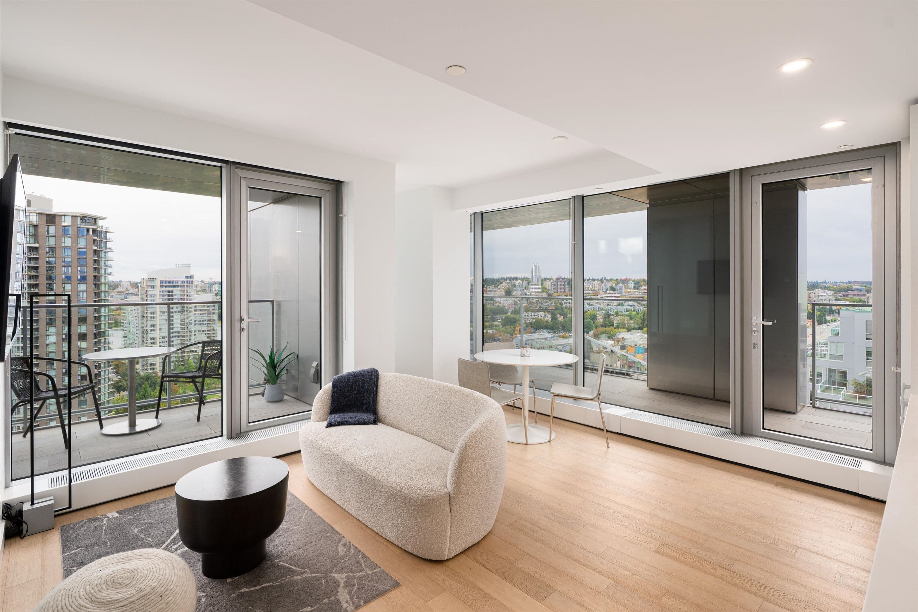 2602 - 1480 Howe Street, Vancouver, V6Z 0G5 — photo 3