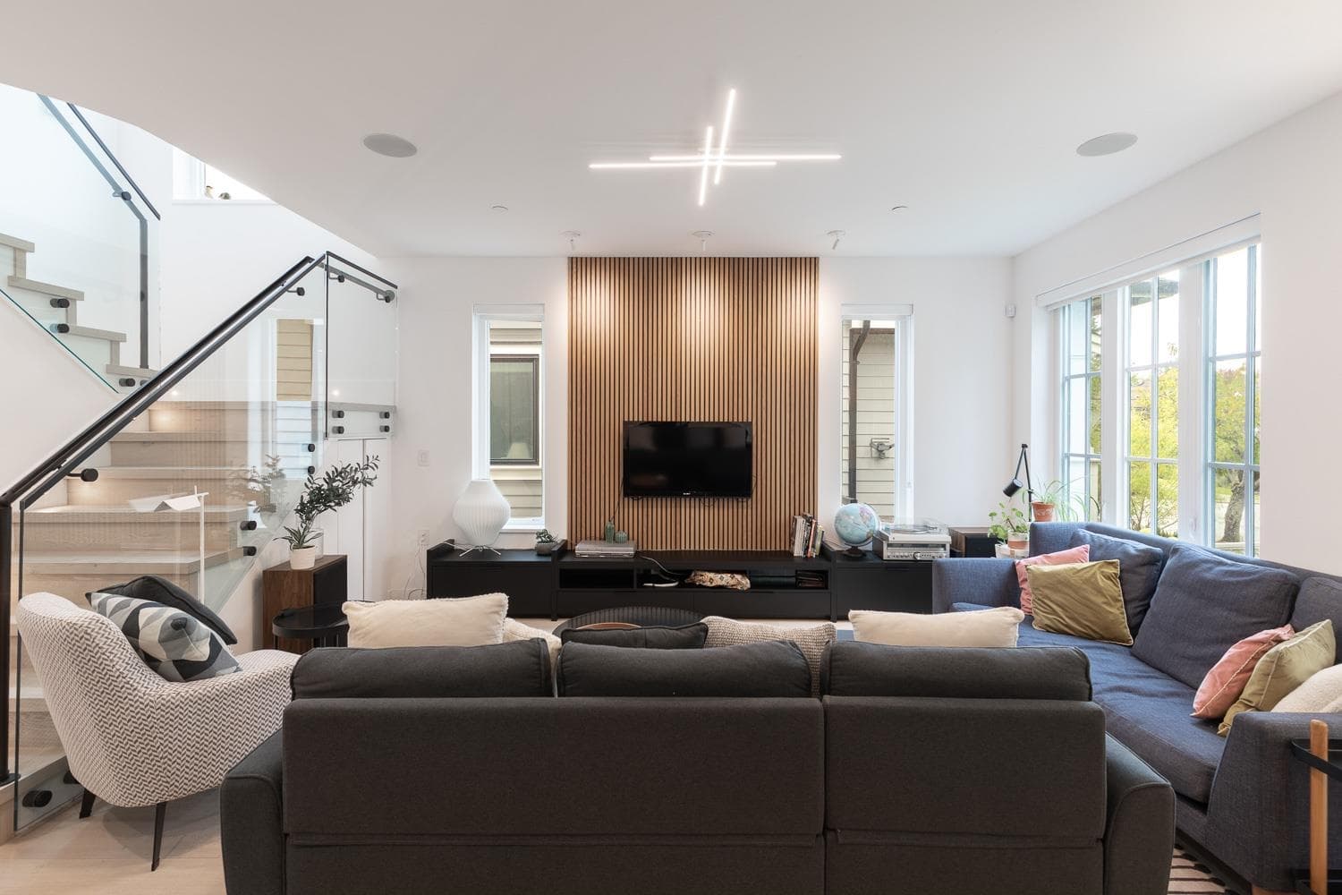 1438 E 17th Avenue, Vancouver, V5N 2G8 — photo 3