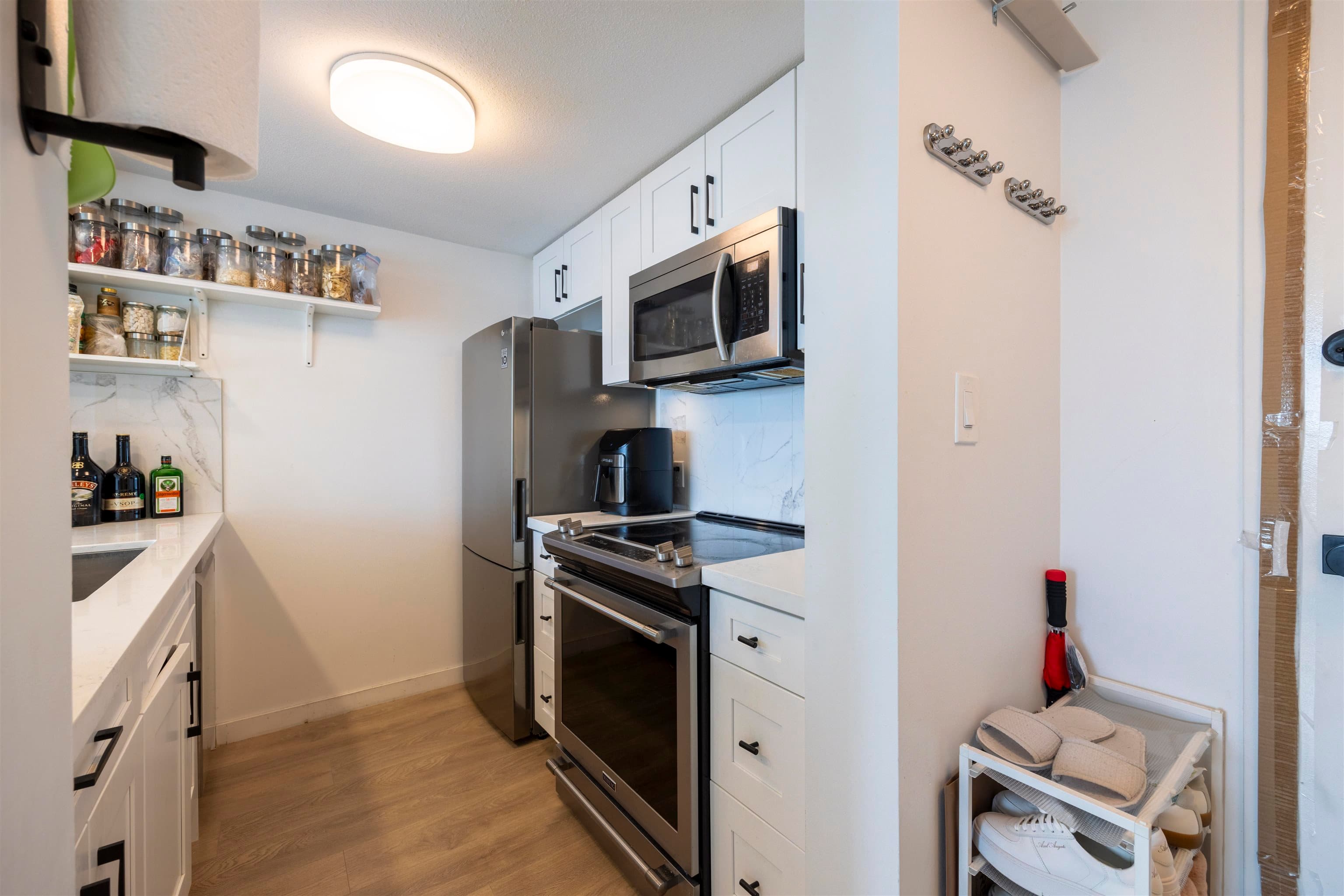 2508 - 438 Seymour Street, Vancouver, V6B 6H4 — photo 5
