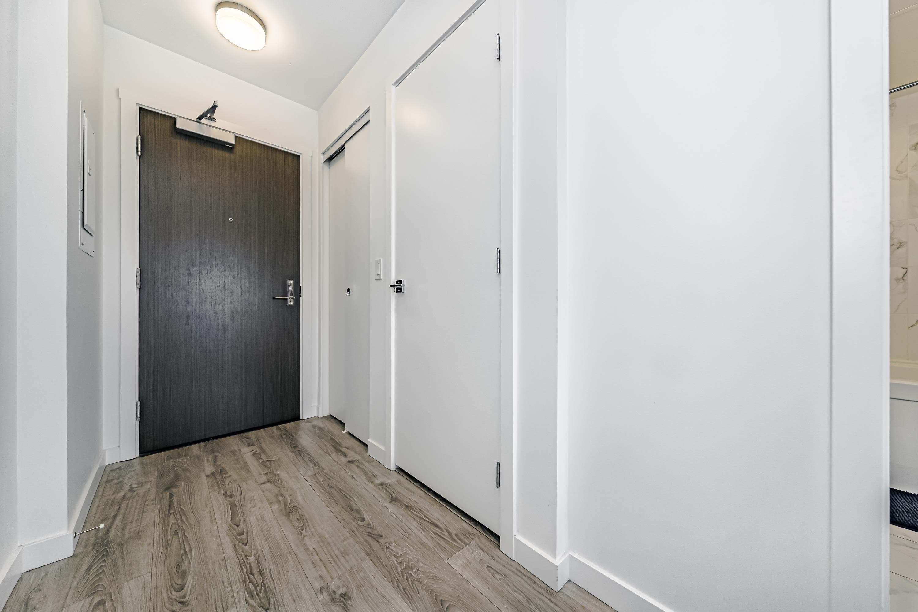 2809 - 13350 Central Avenue, Surrey, V3T 0S1 — photo 3