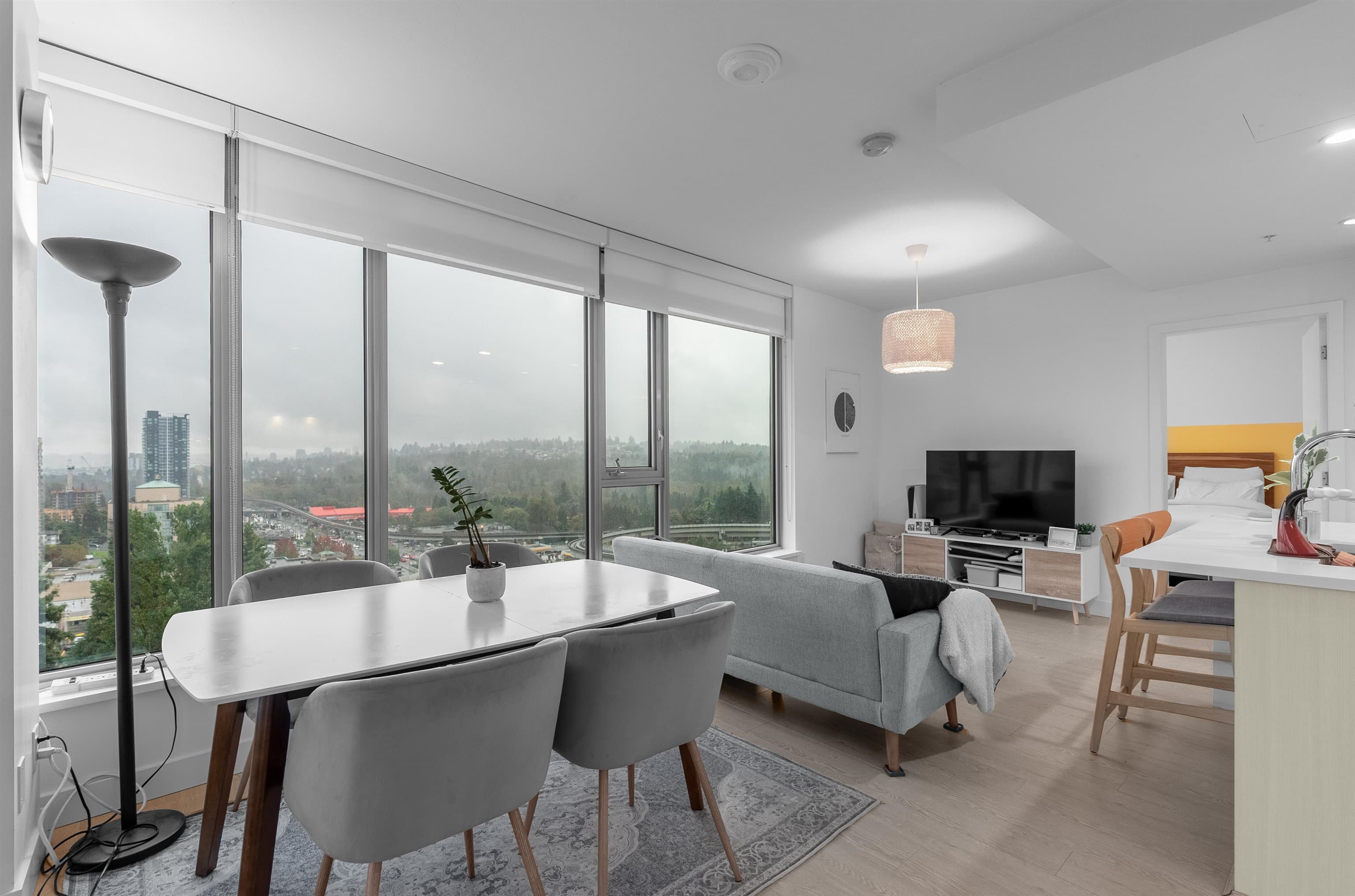 1007 - 518 Whiting Way, Coquitlam, V3J 0H7 — photo 1