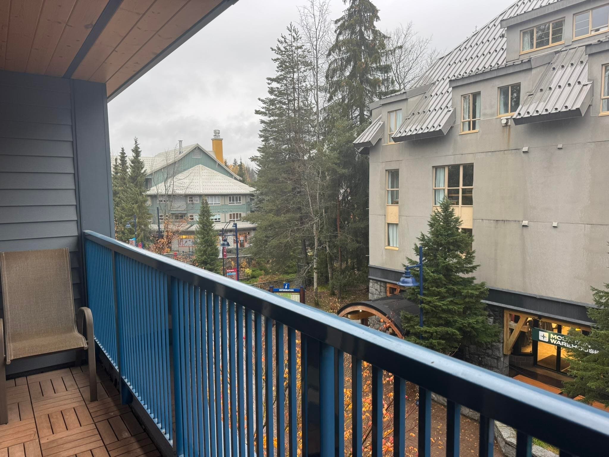 207/307 - 4321 Village Gate (Week 29) Boulevard, Whistler, V8E 1H3 — photo 5