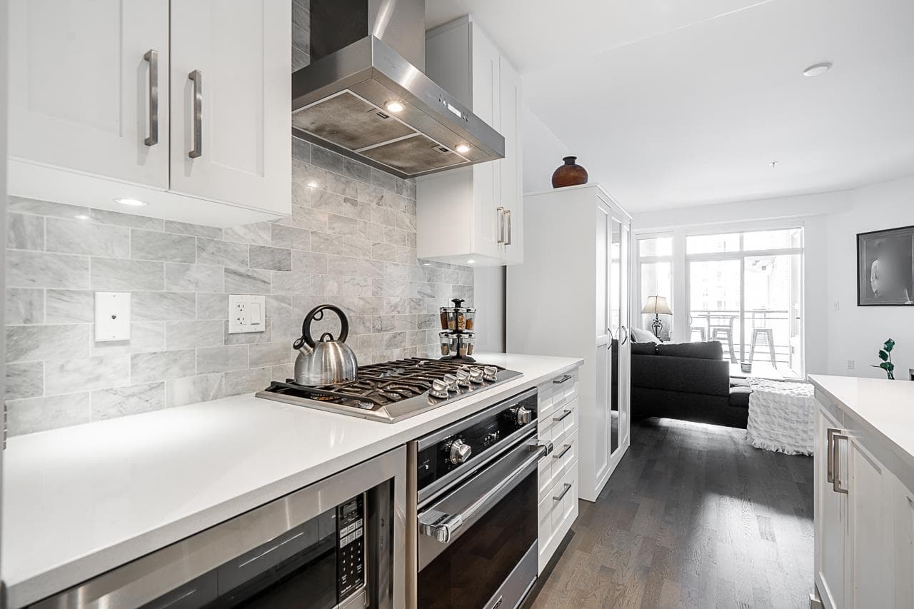 405 - 1420 Johnston Road, White Rock, V4B 3Z5 — photo 2