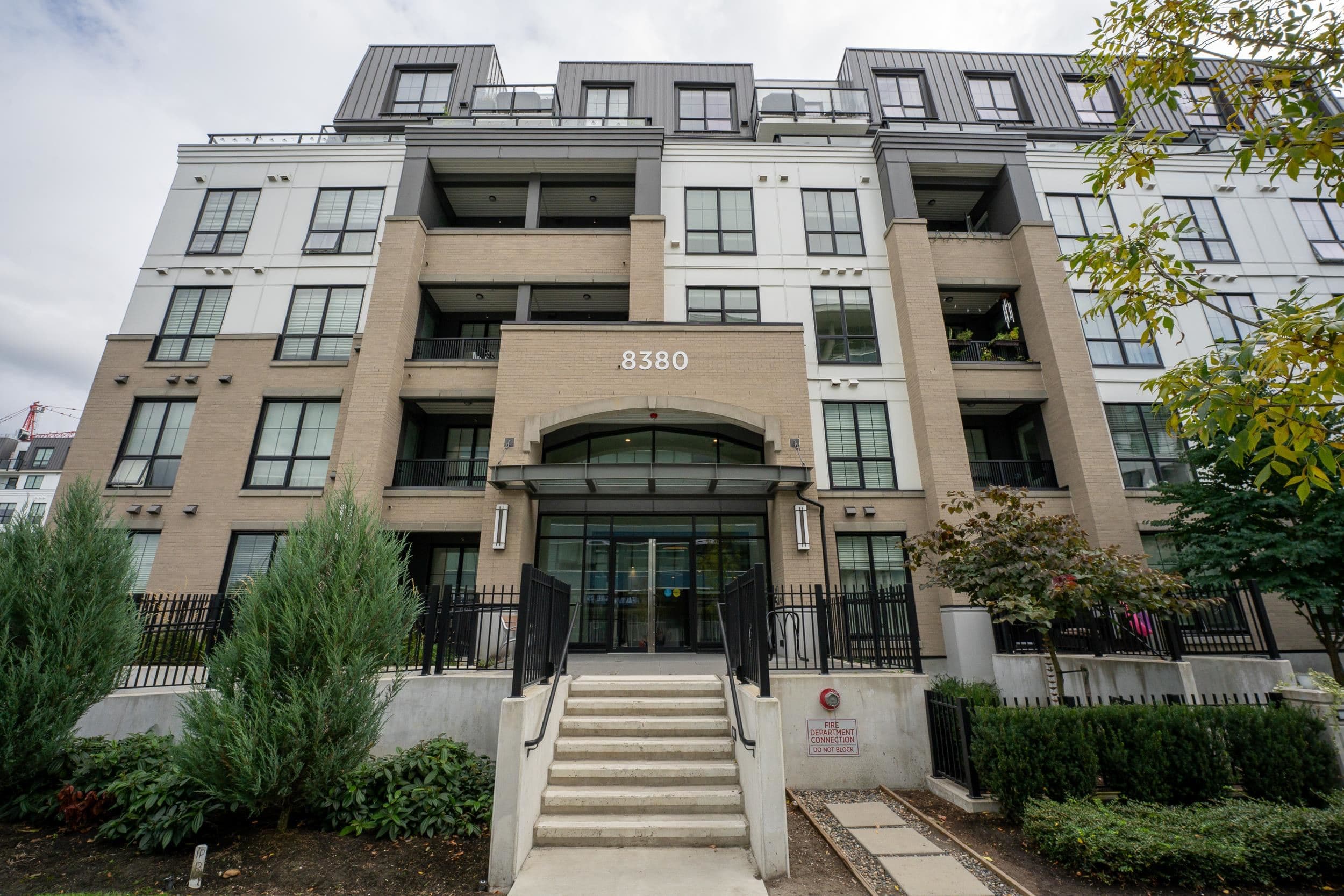 302 - 8380 200a Street, Langley, V2Y 3S5 — photo 2