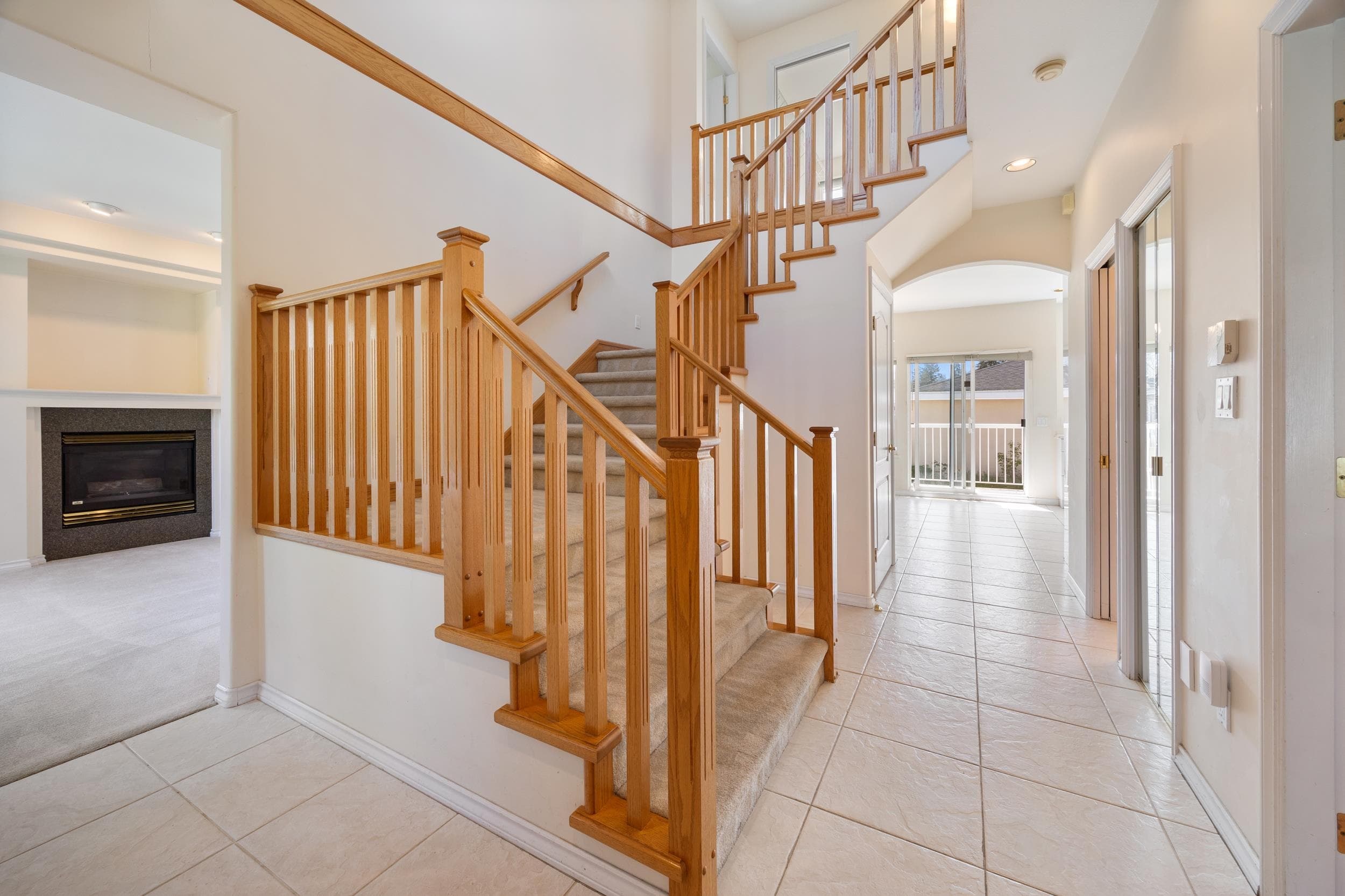4080 Brandon Street, Burnaby, V5G 2P8 — photo 5