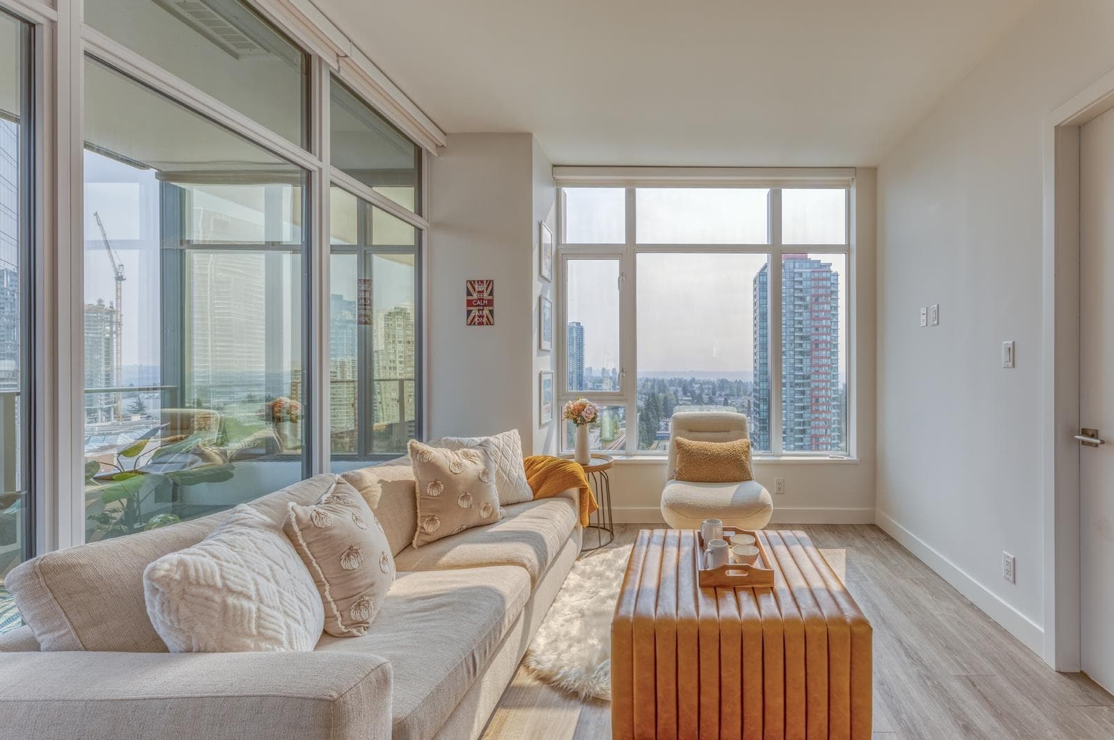 1402 - 6511 Sussex Avenue, Burnaby, V5H 0K5 — photo 4