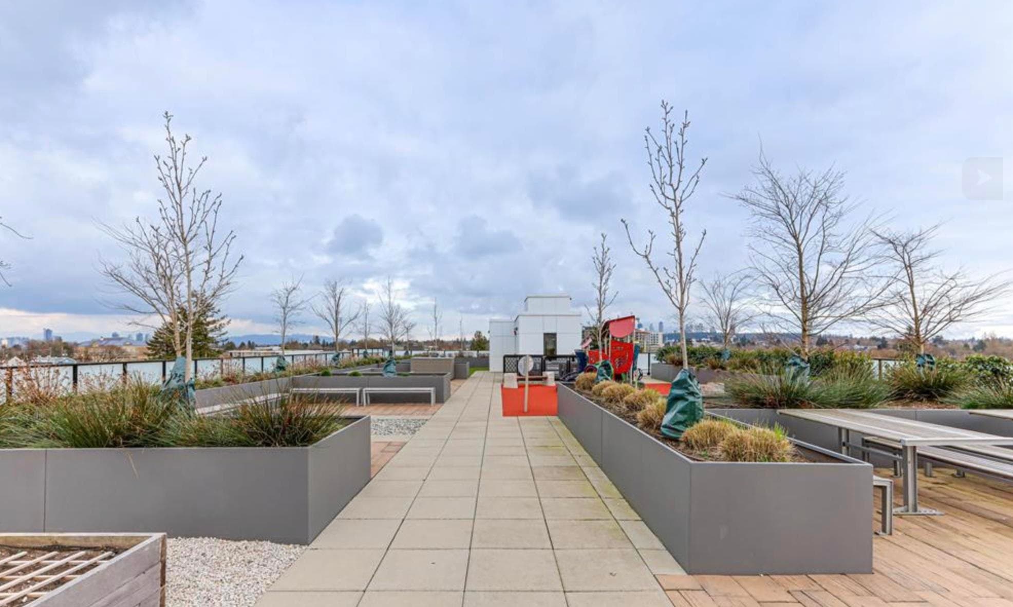 204 - 4933 Clarendon Street, Vancouver, V5R 3J3 — photo 2