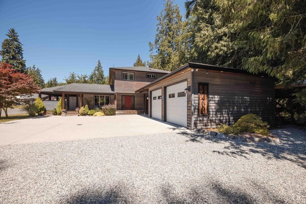 1260 Chaster Road, Gibsons, V0N 1V4 — photo 2