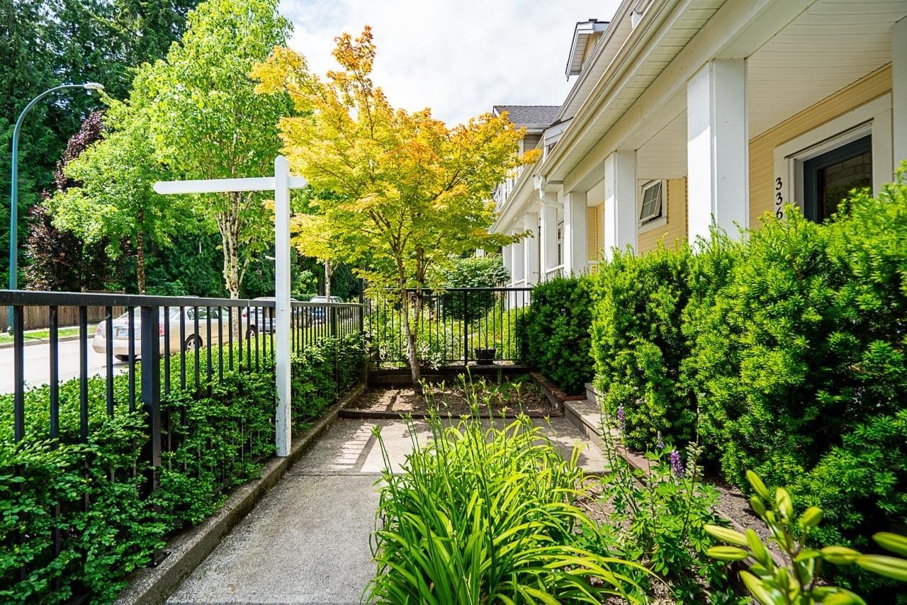 3365 Darwin Avenue, Coquitlam, V3B 0E8 — photo 5