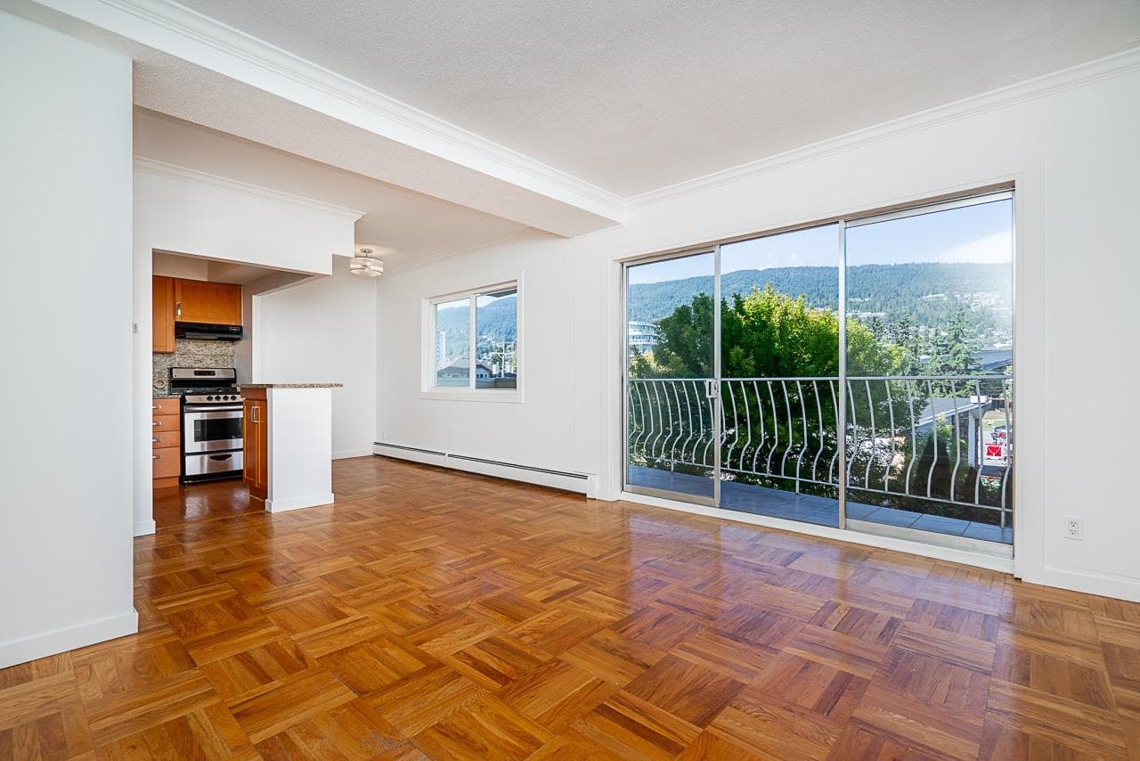 305 - 2187 Bellevue Avenue, West Vancouver, V7V 1C2 — photo 4