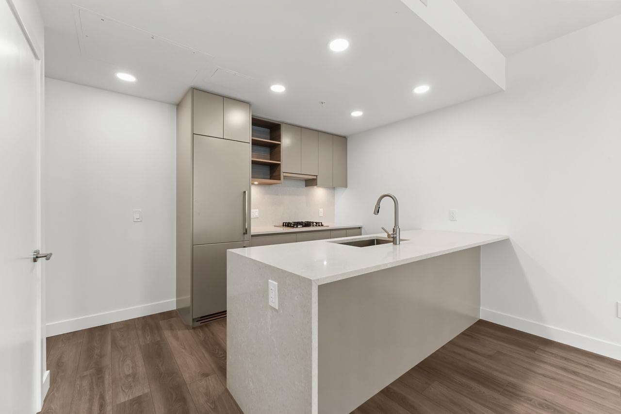 1201 - 4433 Alaska Street, Burnaby, V5C 5T3 — photo 2