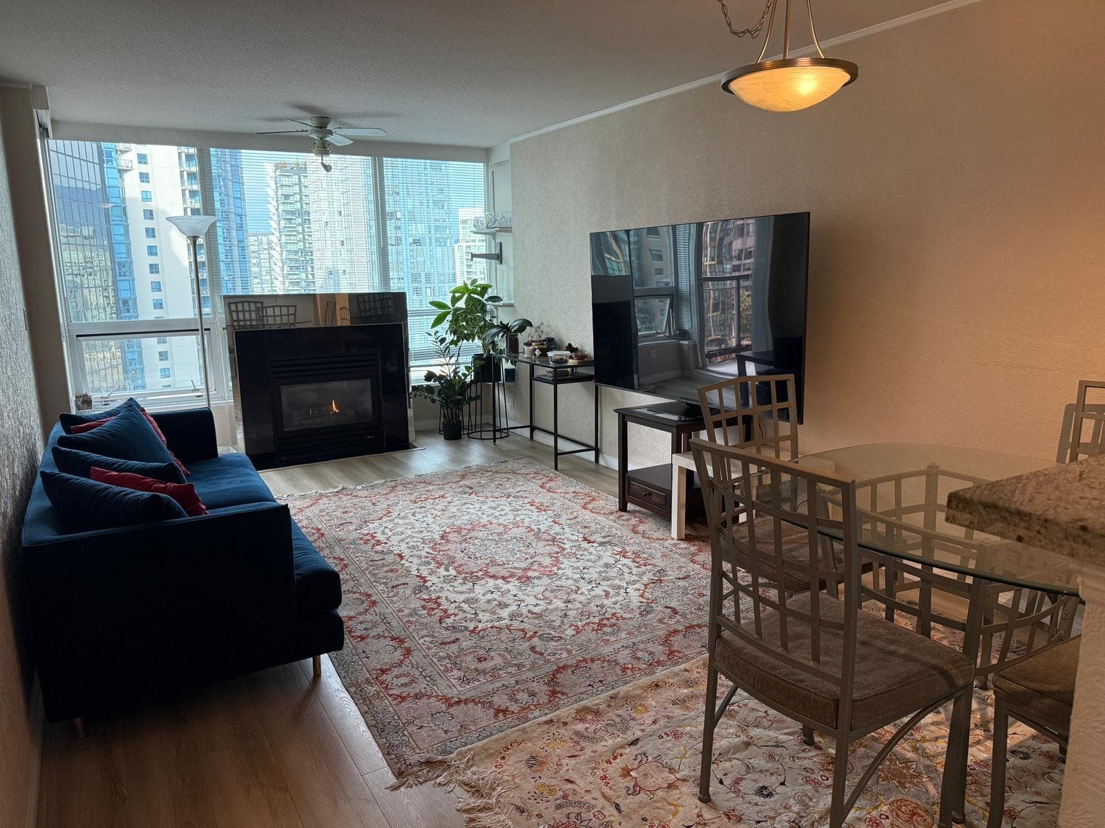 1803 - 1328 W Pender Street, Vancouver, V6E 4T1 — photo 2