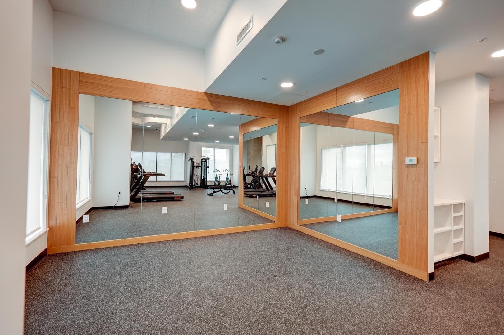 1502 - 8188 Fraser Street, Vancouver, V5X 0J8 — photo 5