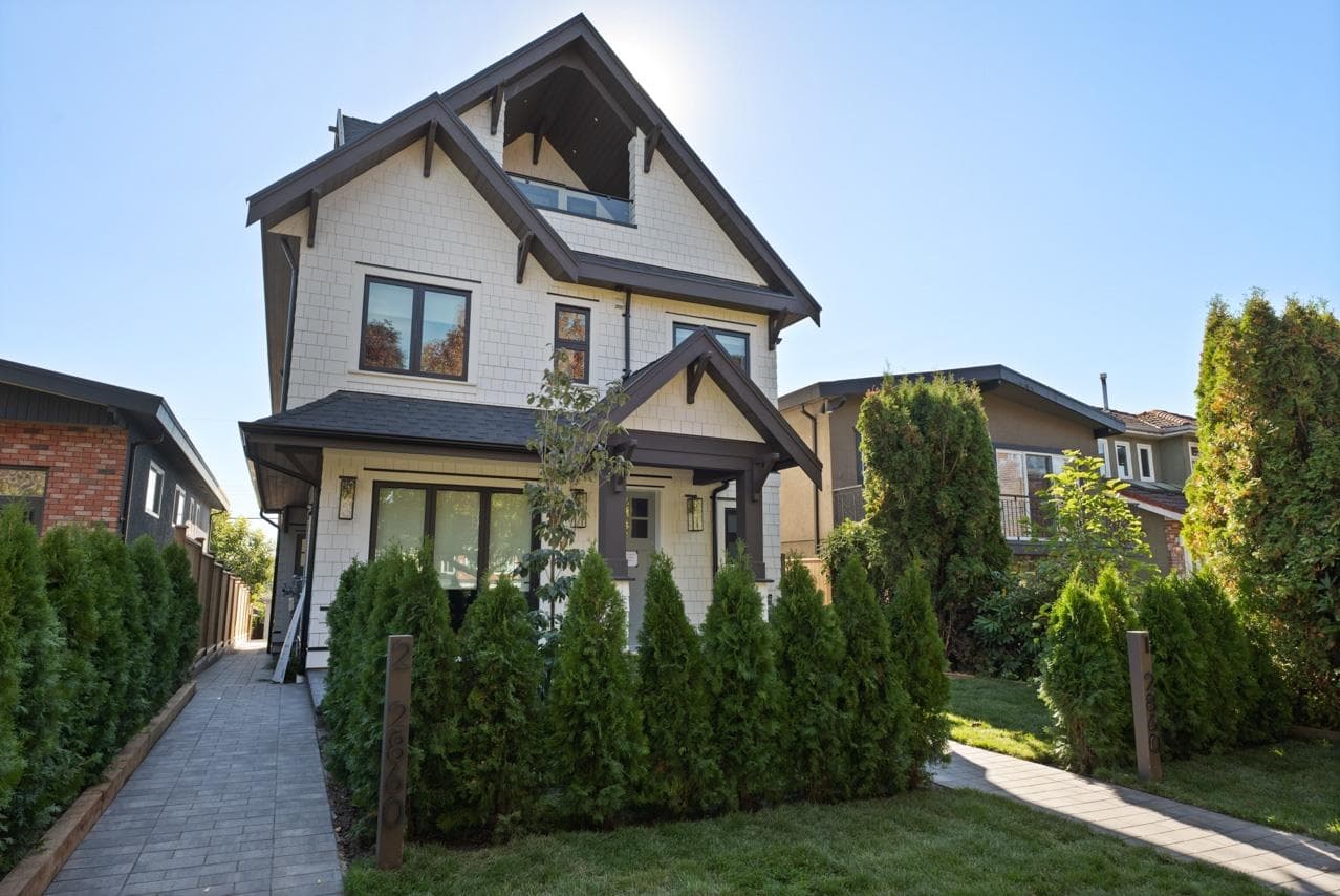 2 - 2680 E 5th Avenue, Vancouver