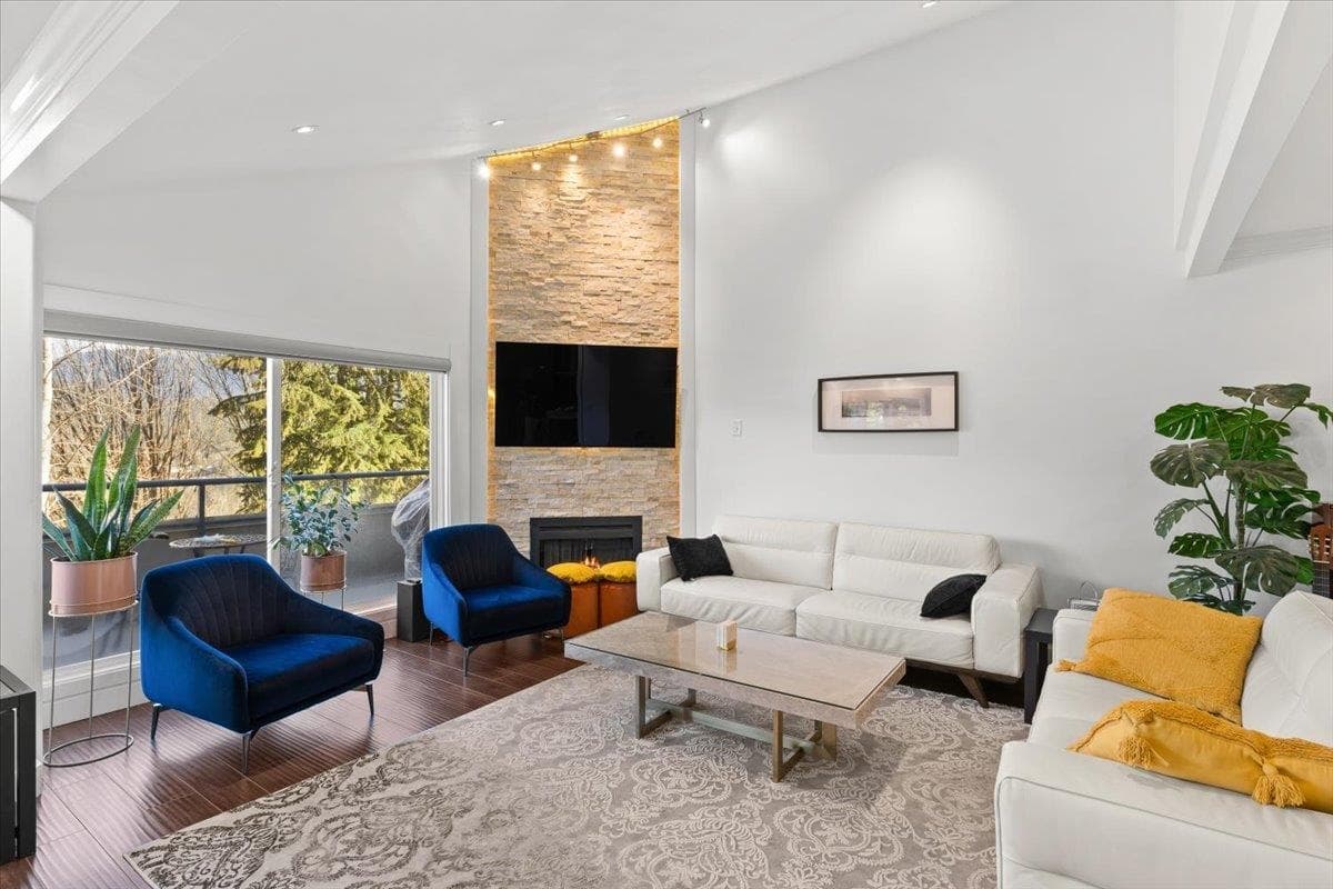 62 Shoreline Circle, Port Moody