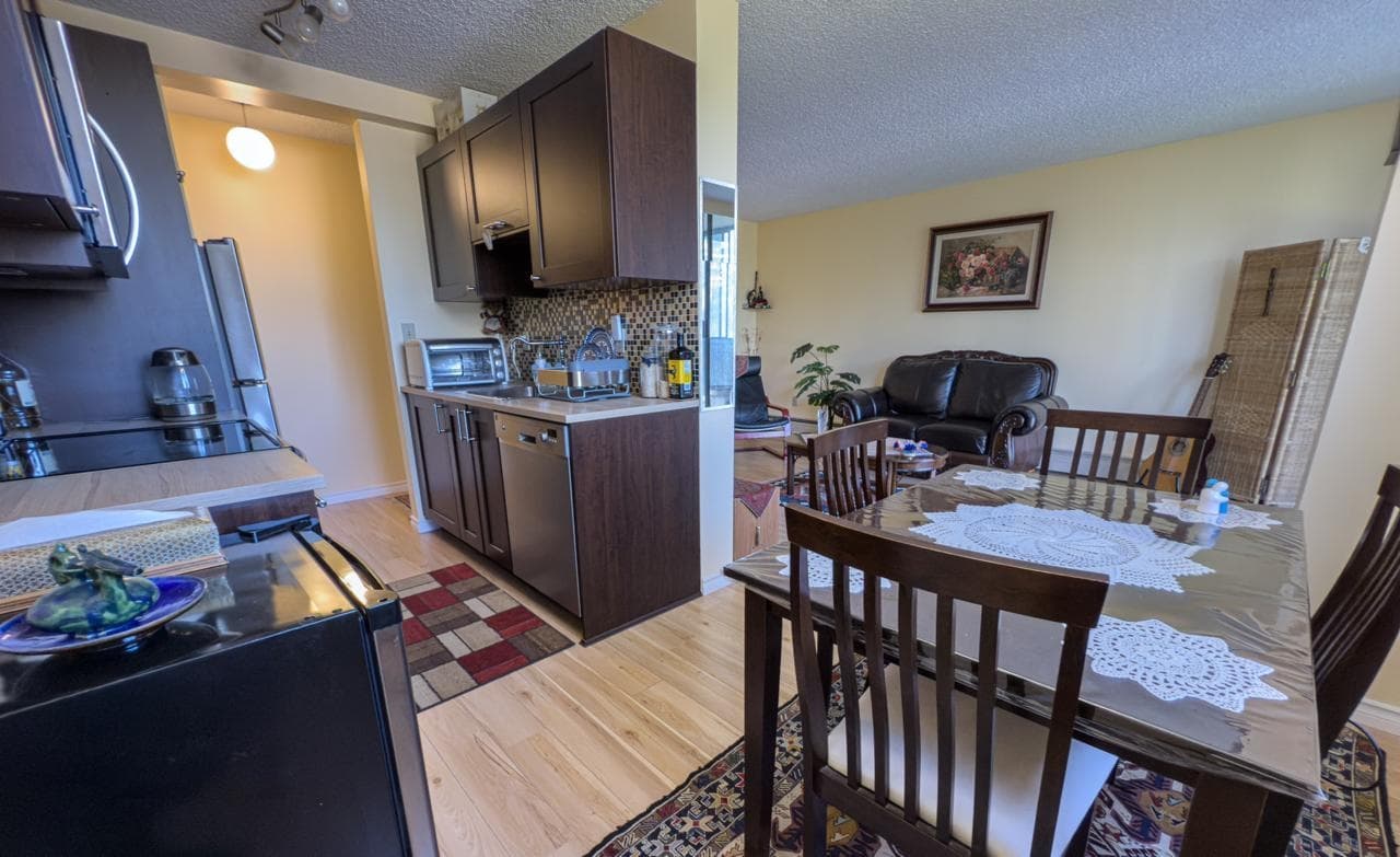 402 - 145 St. Georges Avenue, North Vancouver, V7L 3G8 — photo 5