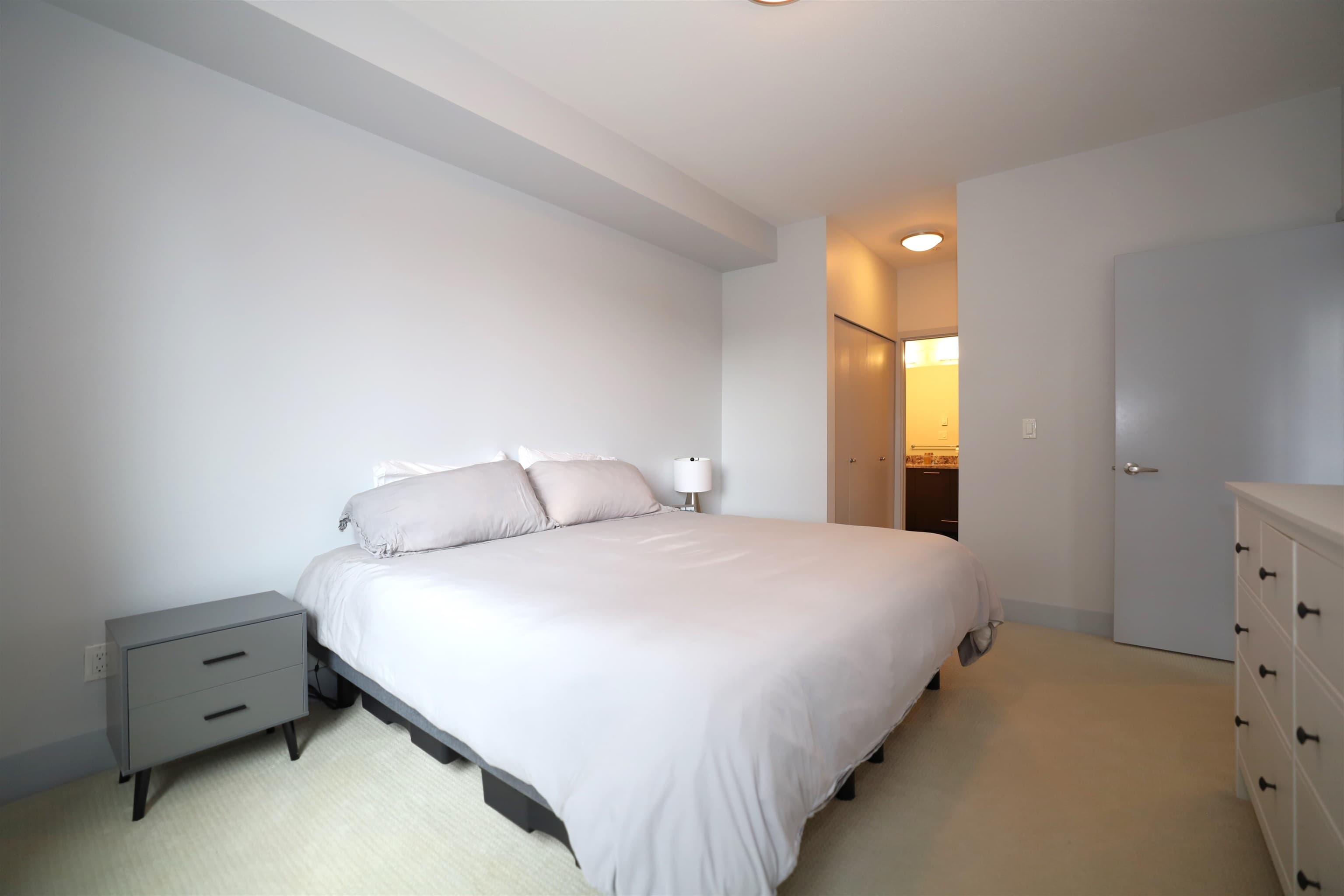 209 - 5682 Wharf Avenue, Sechelt, V7Z 0J3 — photo 4