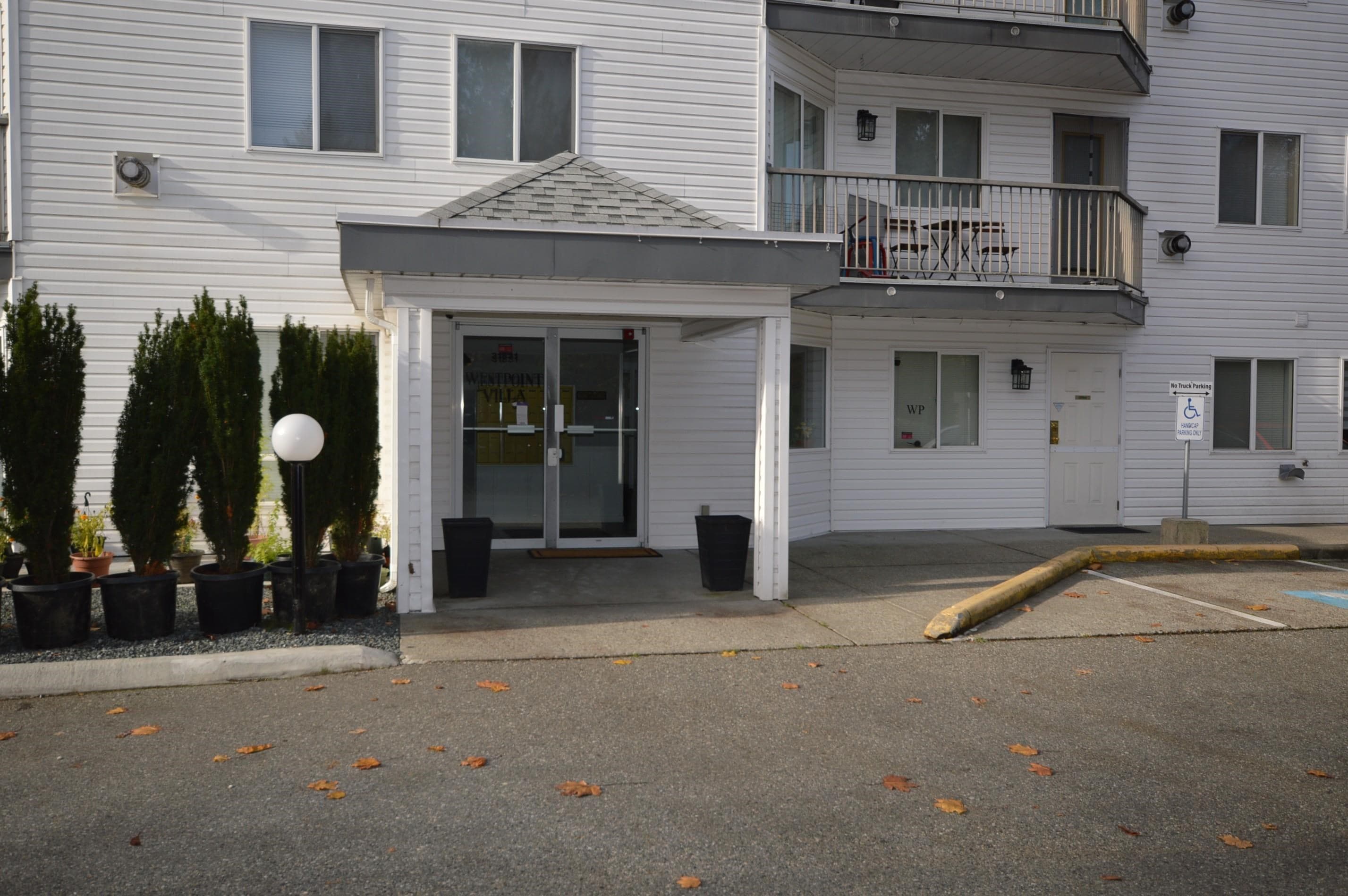 202 - 31831 Peardonville Road, Abbotsford, V2T 1L5 — photo 4