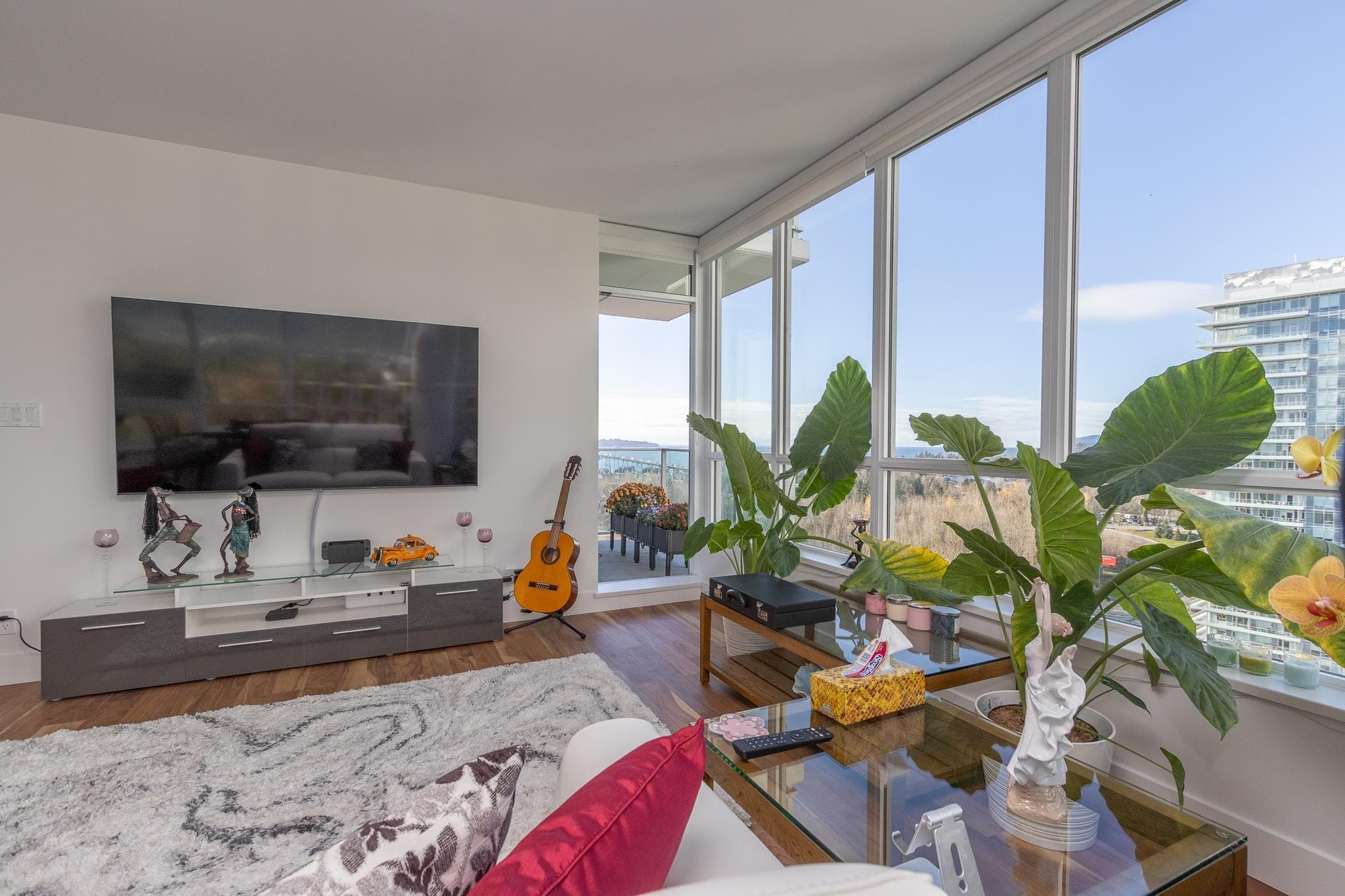 1806 - 1632 Lions Gate Lane, North Vancouver, V7P 0E2 — photo 4