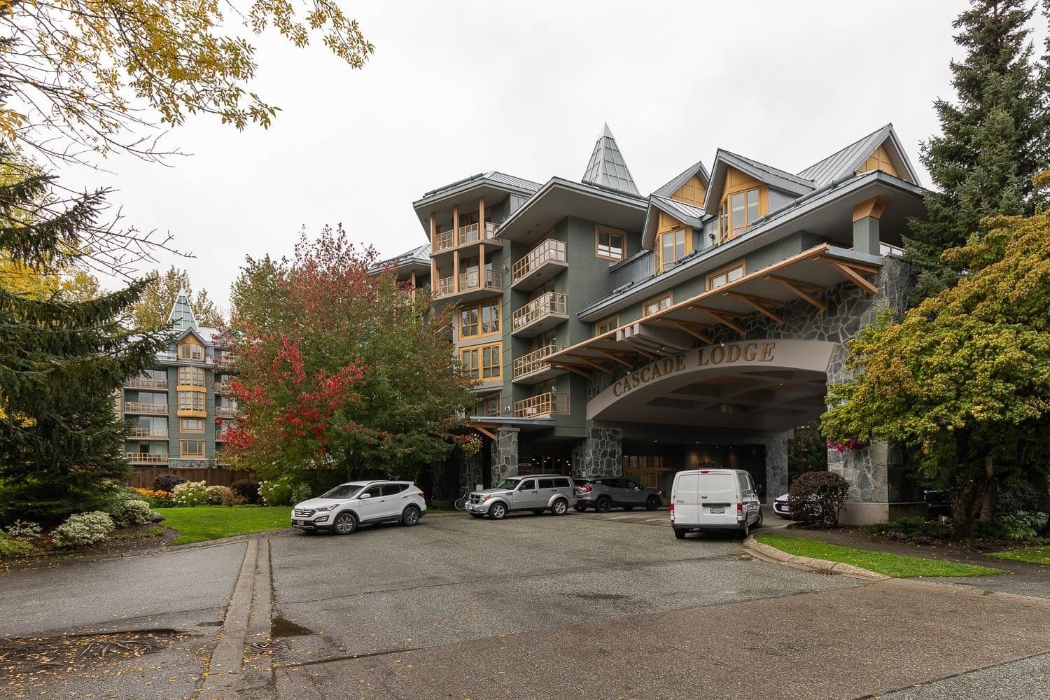301 - 4315 Northlands Boulevard, Whistler, V8E 1C1 — photo 3